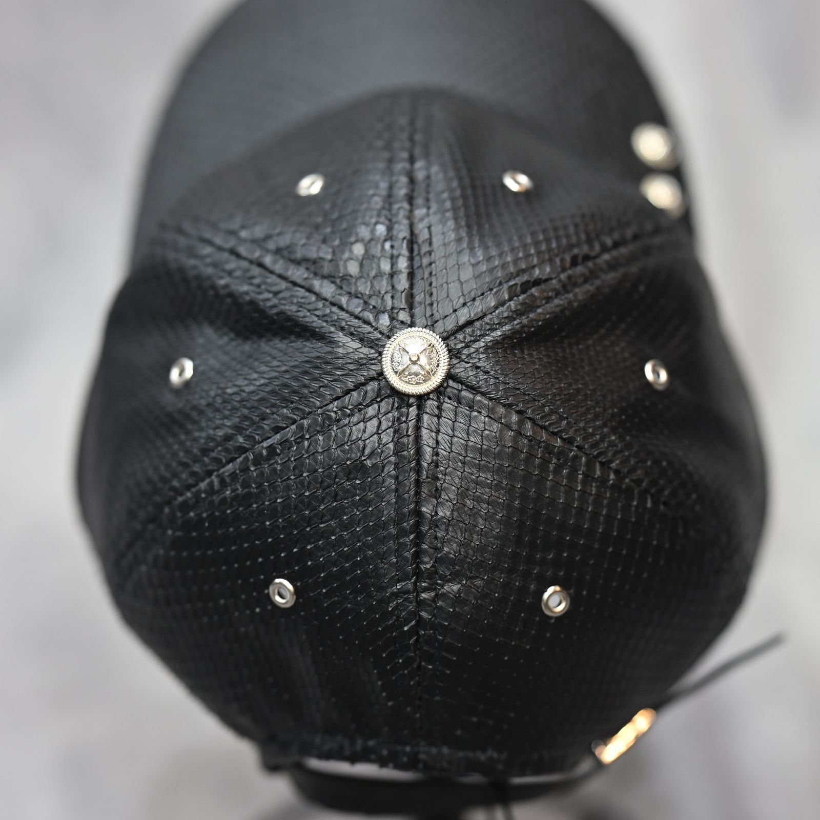 THE LINE PYTHON CAP （BLACK） / パイソンレザーキャップ （ブラック） T-284