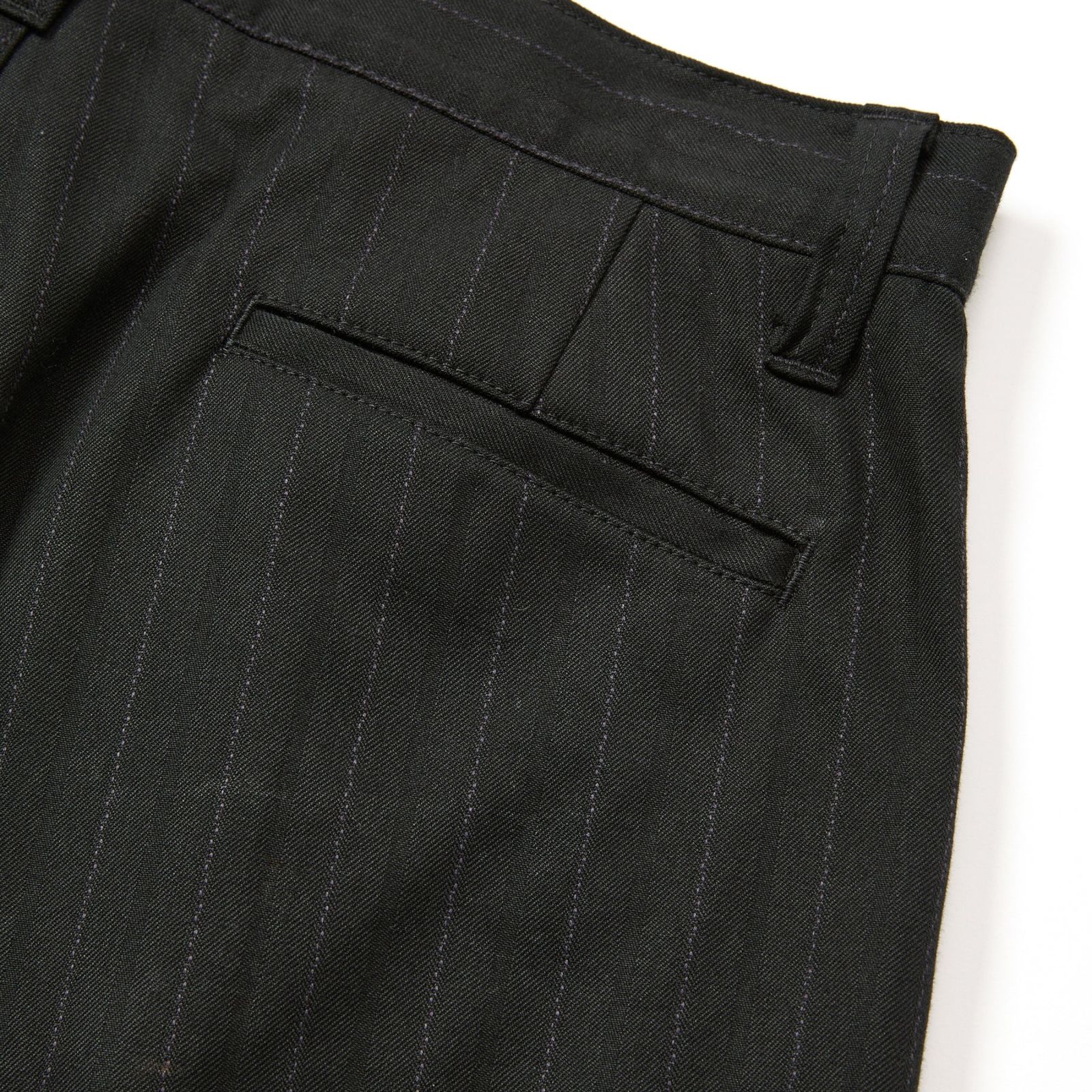 PINSTRIPE TUCK WIDE SLACKS (BLACK)｜ピンストライプタックワイドスラックス｜CL-25AW022