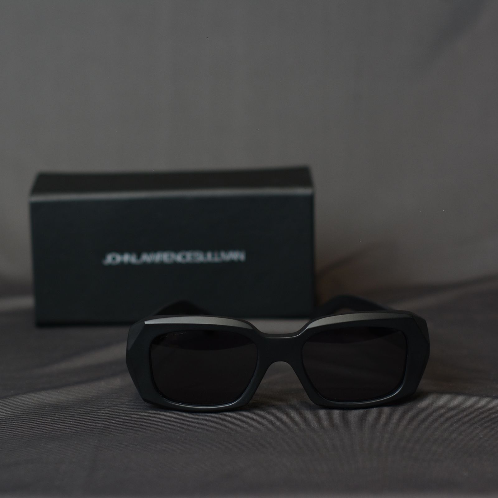 Television cut glasses