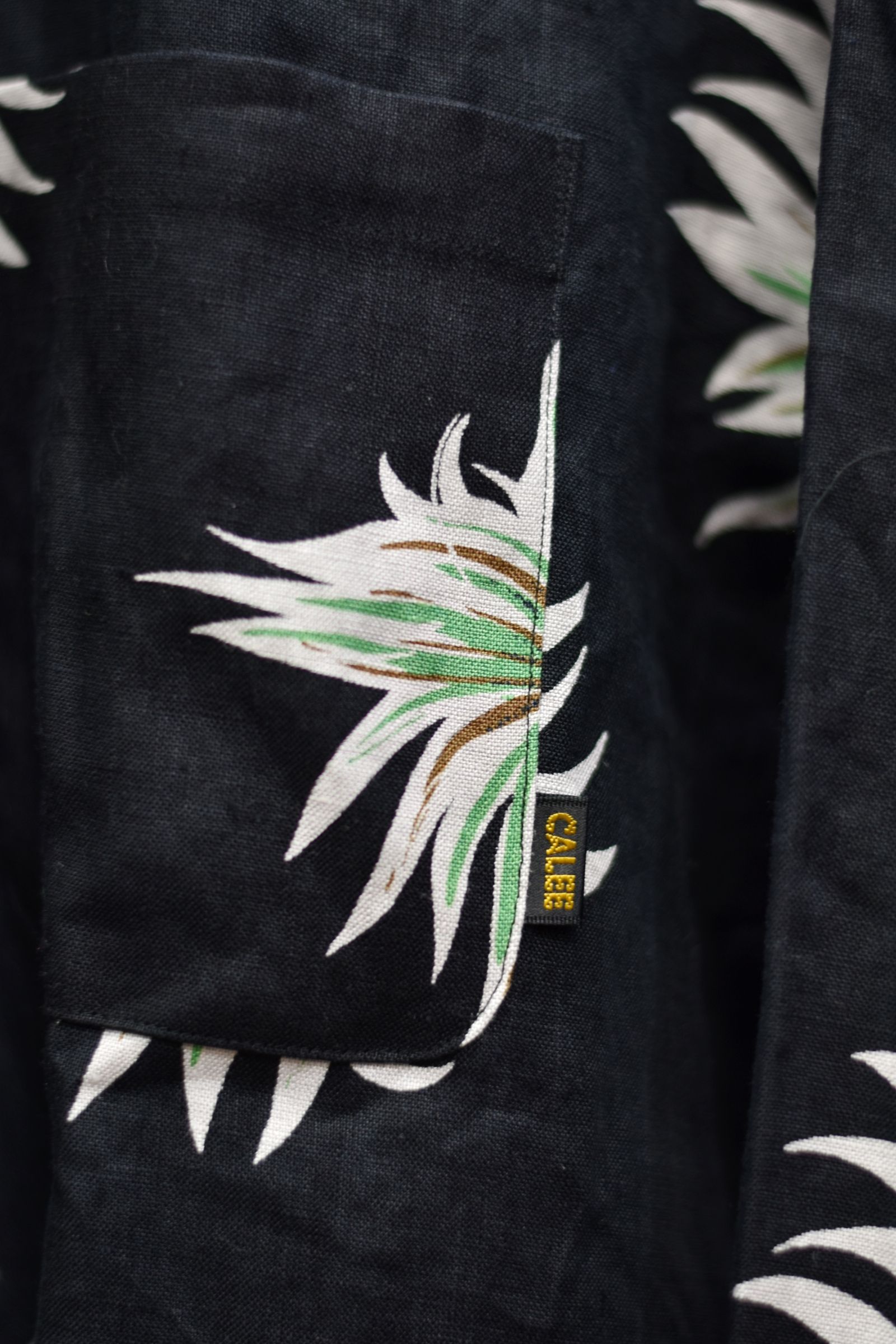 ALLOVER FLOWER PATTERN L/S NO COLLAR LINEN SHIRT (BLACK)