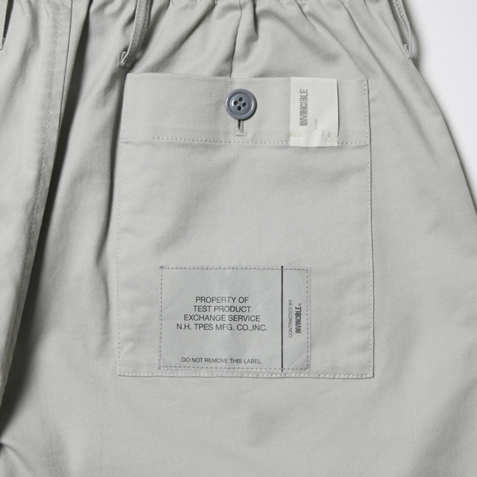 × INVINCIBLE®︎  ハーフパンツ （GRAY）