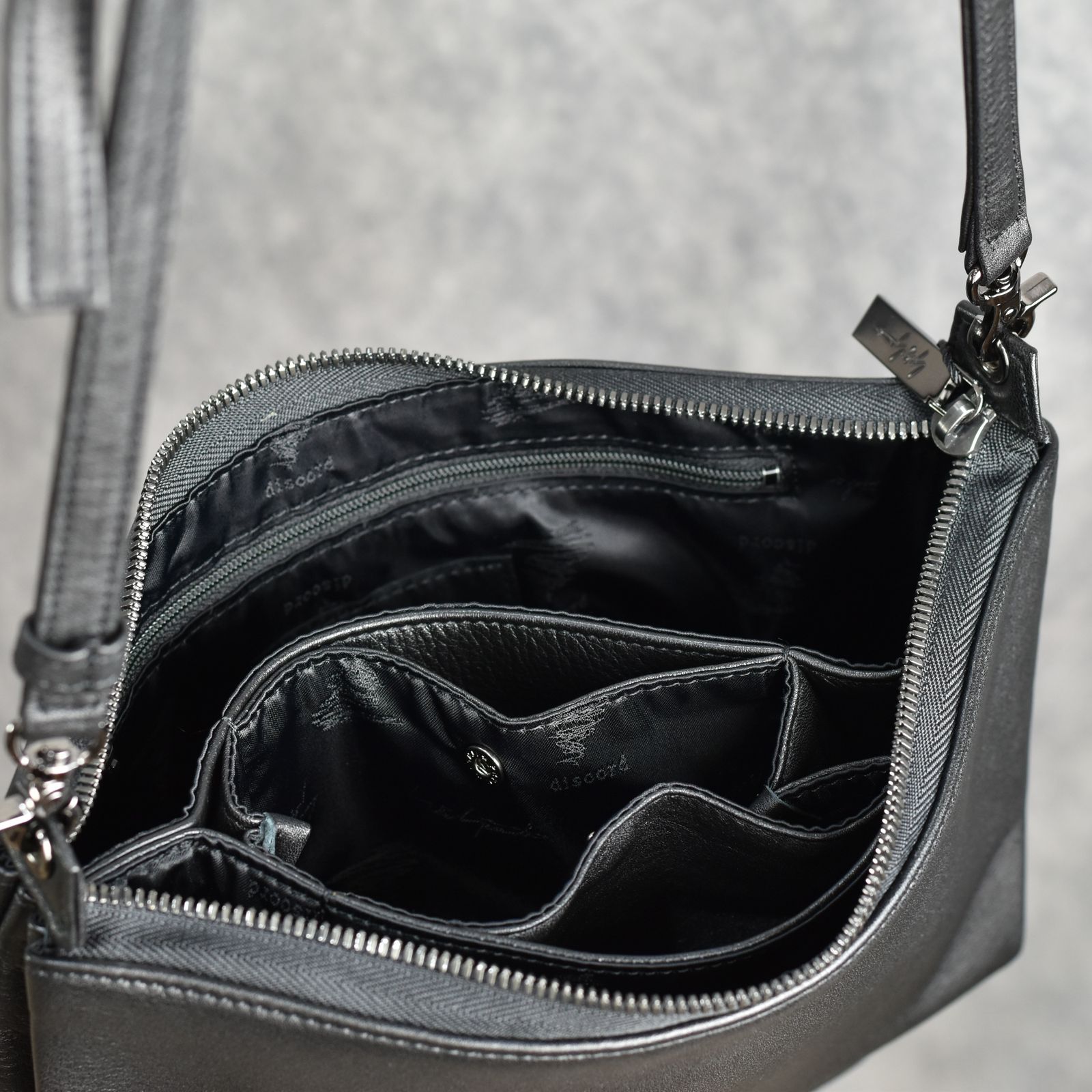 Triple Clutch (BLACK) / クラッチ ショルダーバッグ （ブラック） DA-I96-790-1-02