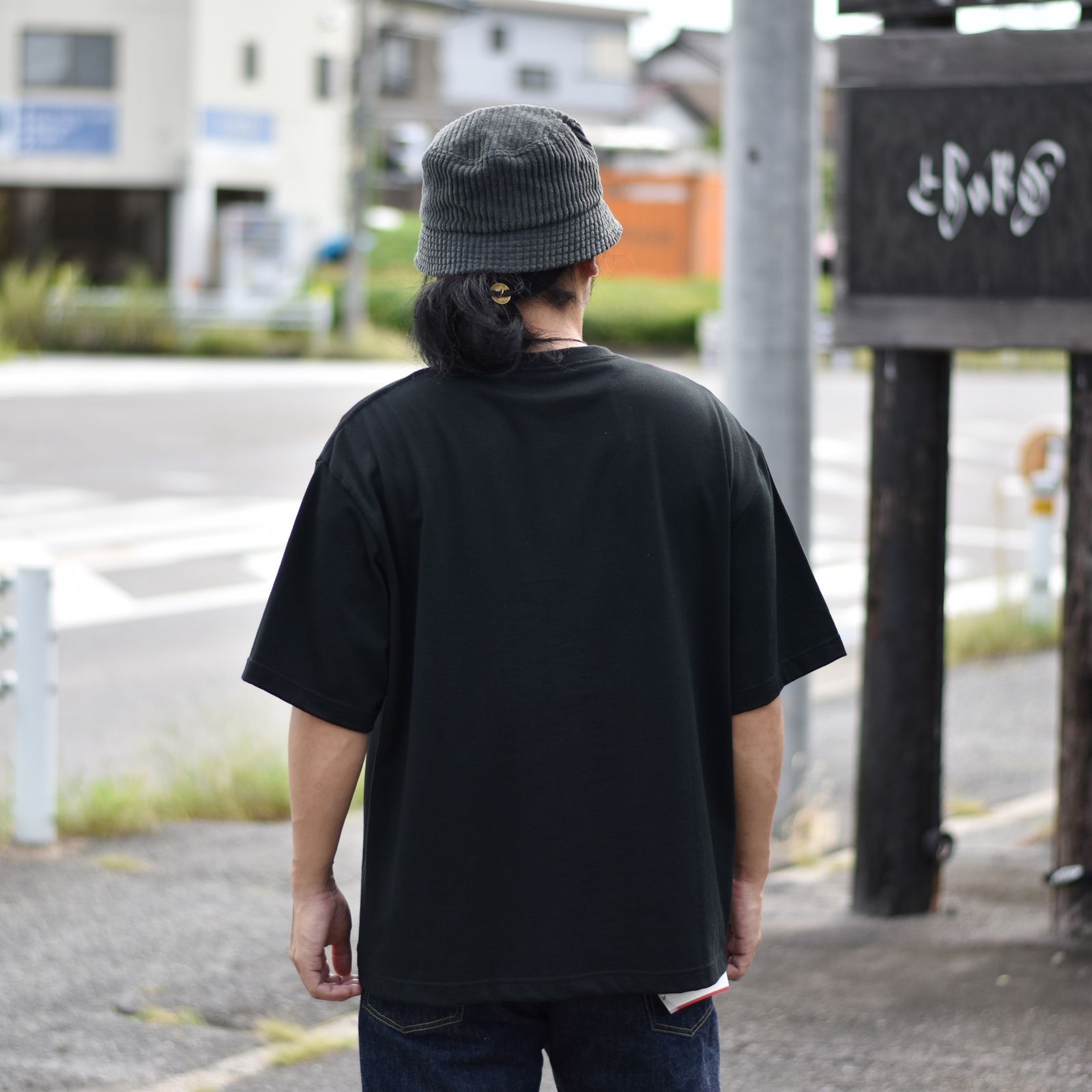 CALEE - DROP SHOULDER LOGO EMBROIDERY T‐SHIRT LIMITED (WHITE.GREEN