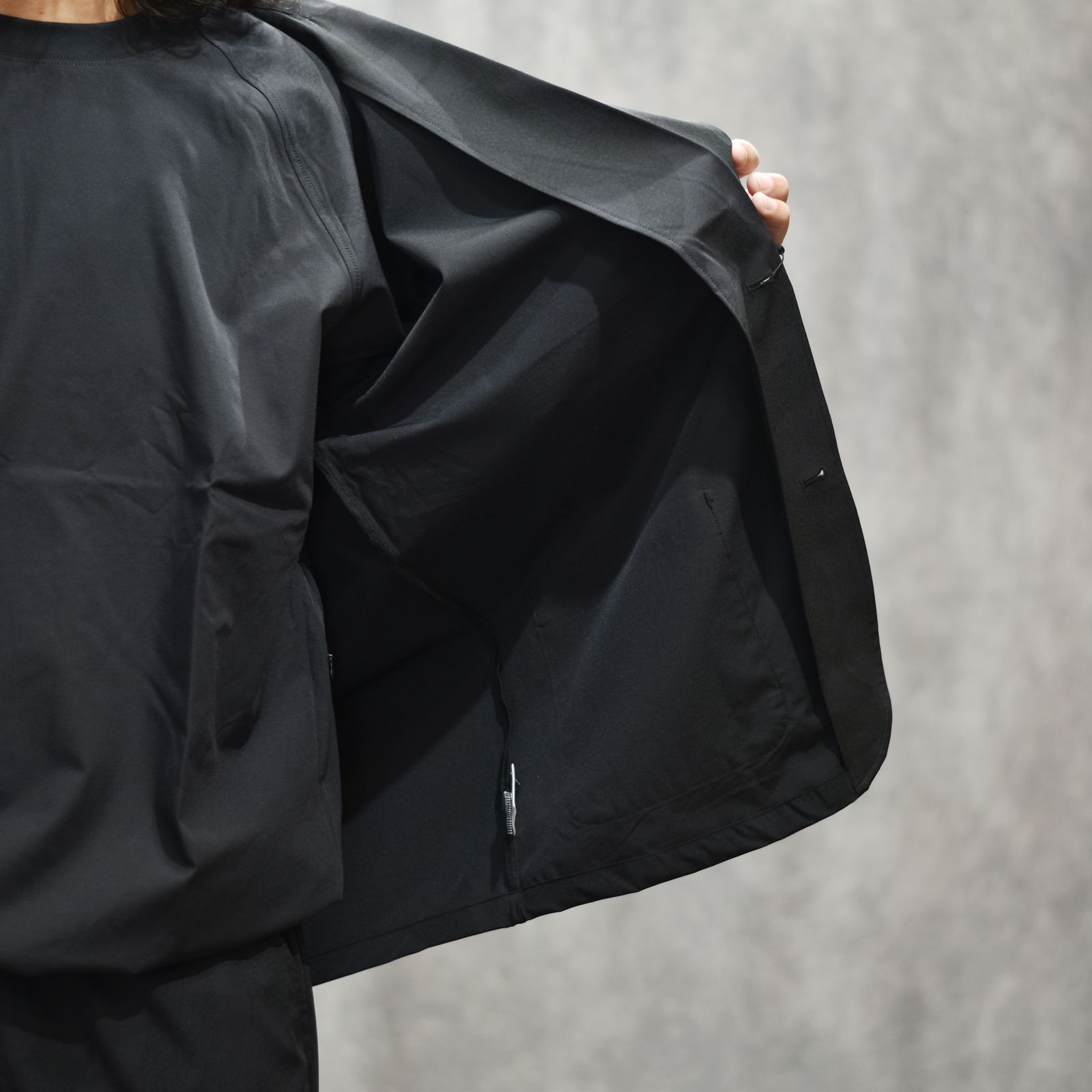 × OVYS SNAKE PATTERN NYLON T/T JACKET & PANTS (BLACK)｜× オーヴィーズ 蛇柄 ナイロン セットアップ｜ov-ls-jkpt-0001