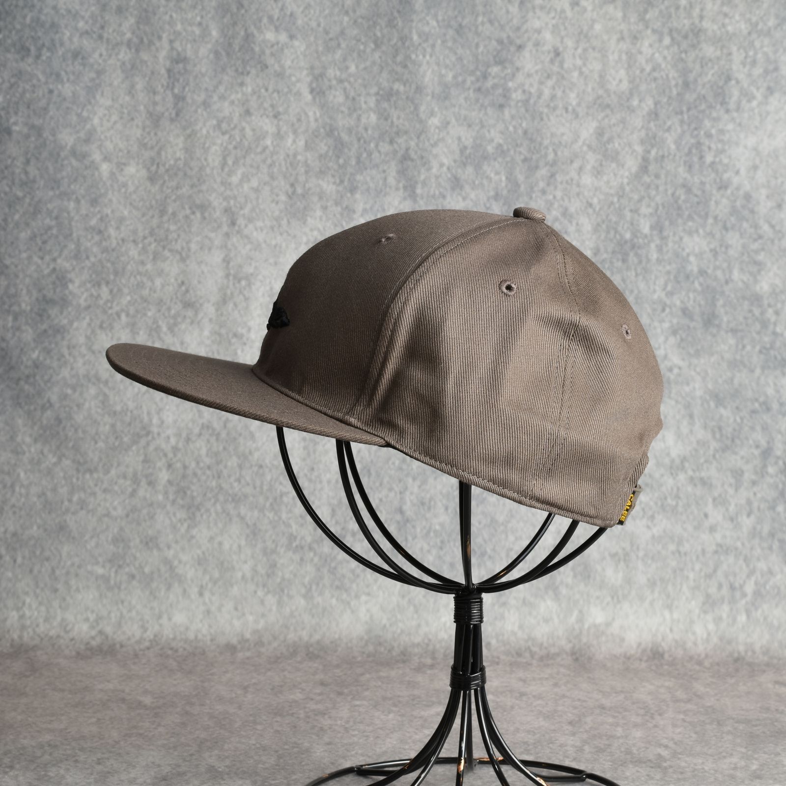 CALEE LOGO TWILL CAP (BROWN) / ツイル ベースボールキャップ