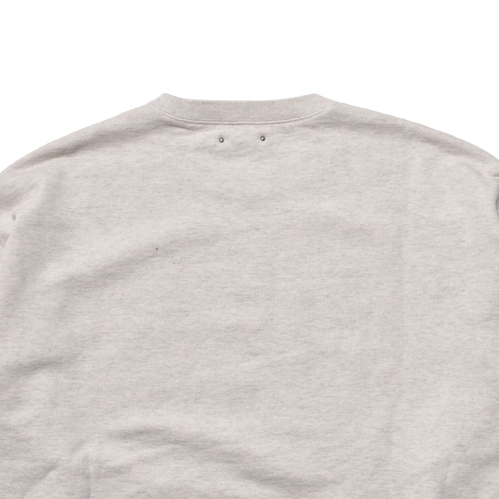 North Memphis College Emblem L/S Crewneck Pullover （OWH）｜プルオーバー スウェット （オフホワイト）｜2603-4002