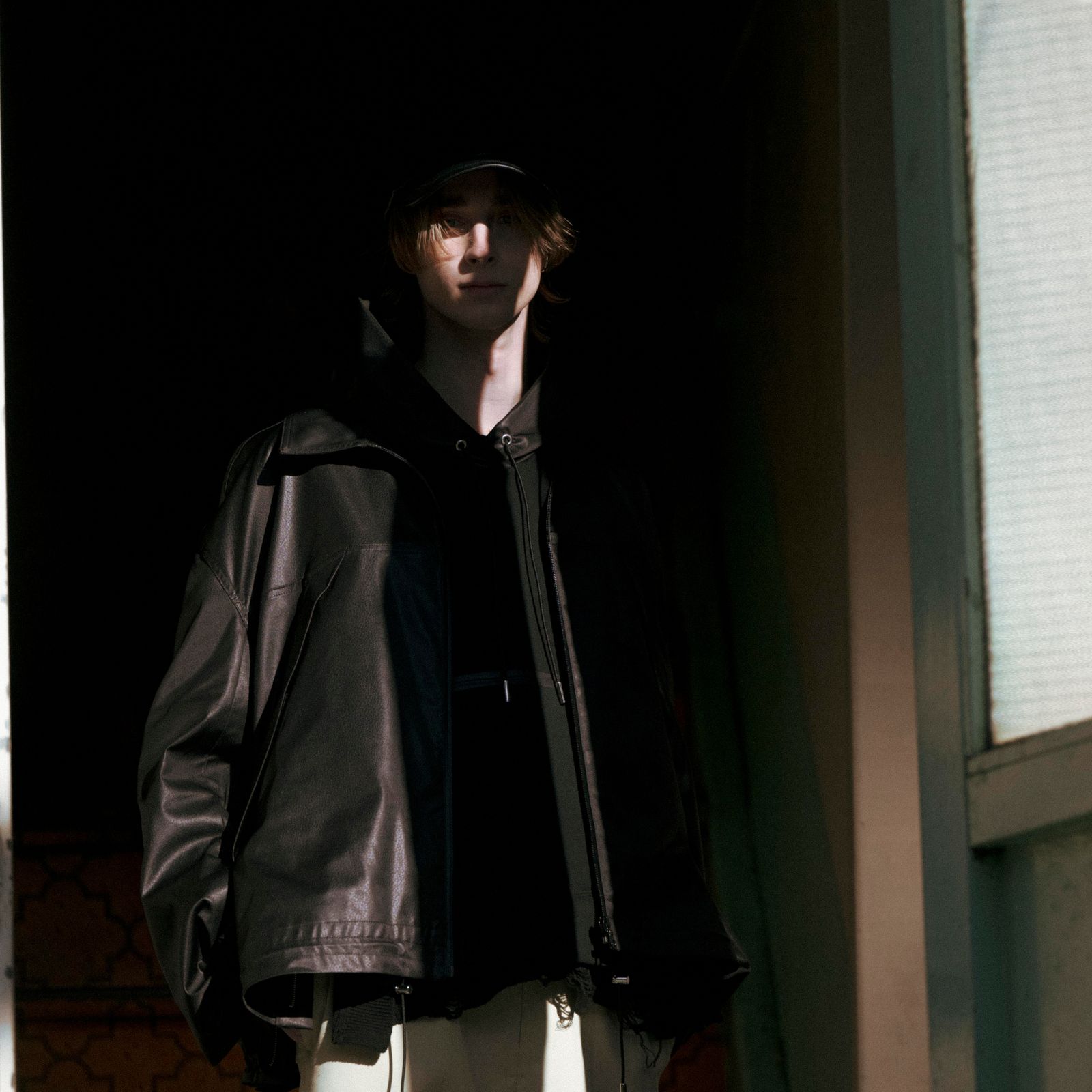 サイドジップベンツCWUジャケット / LB24AW-BL01-EMBLTH (BLACK)