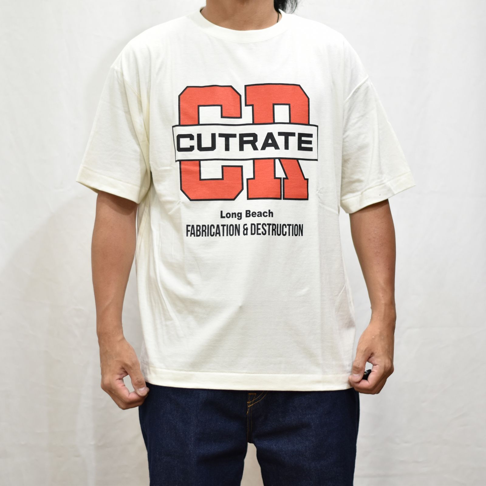 CUTRATE FOOTBALL TEAM LOGO DROPSHOULDER S/S T-SHIRT (OFF WHITE)