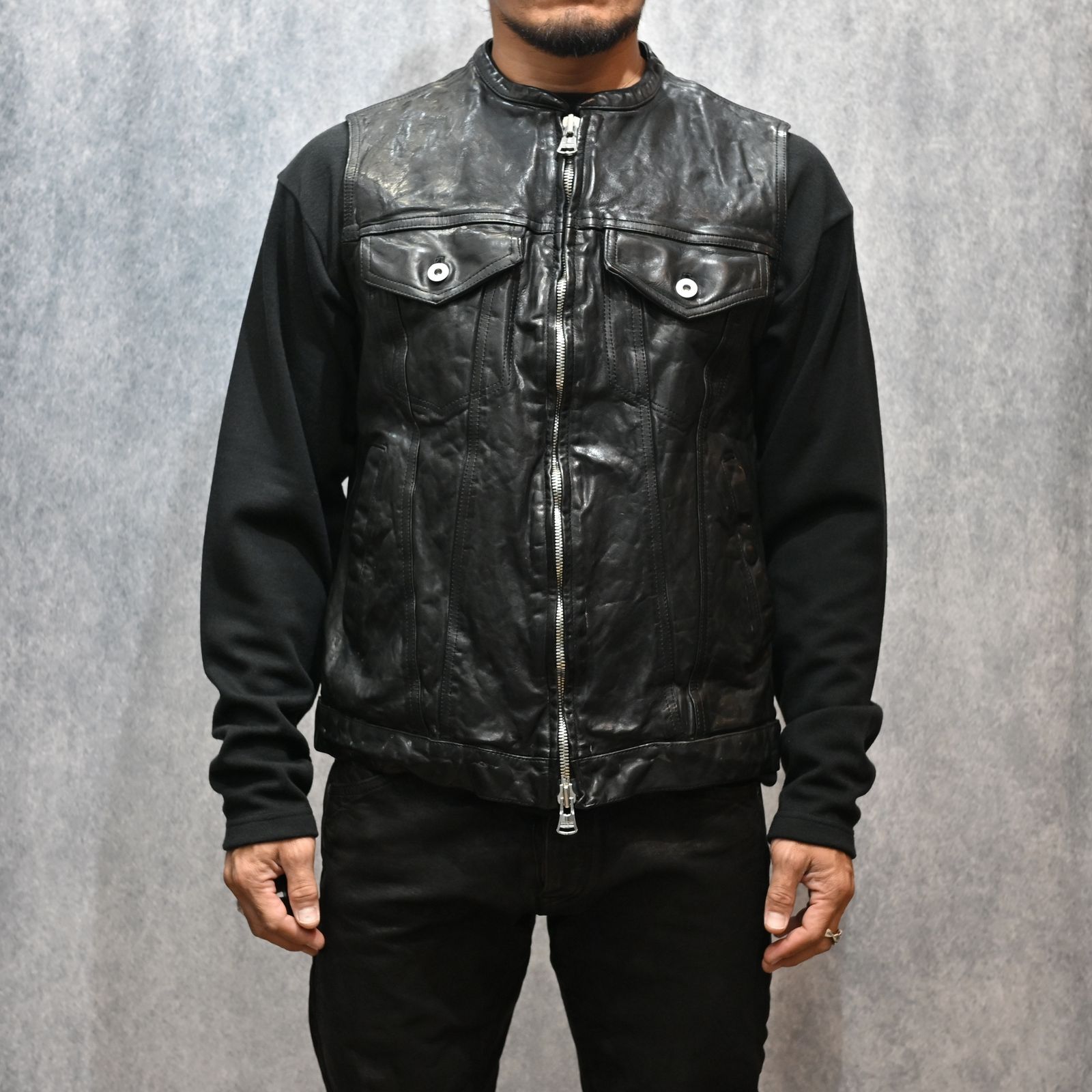 フレンチショルダー 製品染め クラブベスト （BLACK）｜1842-13