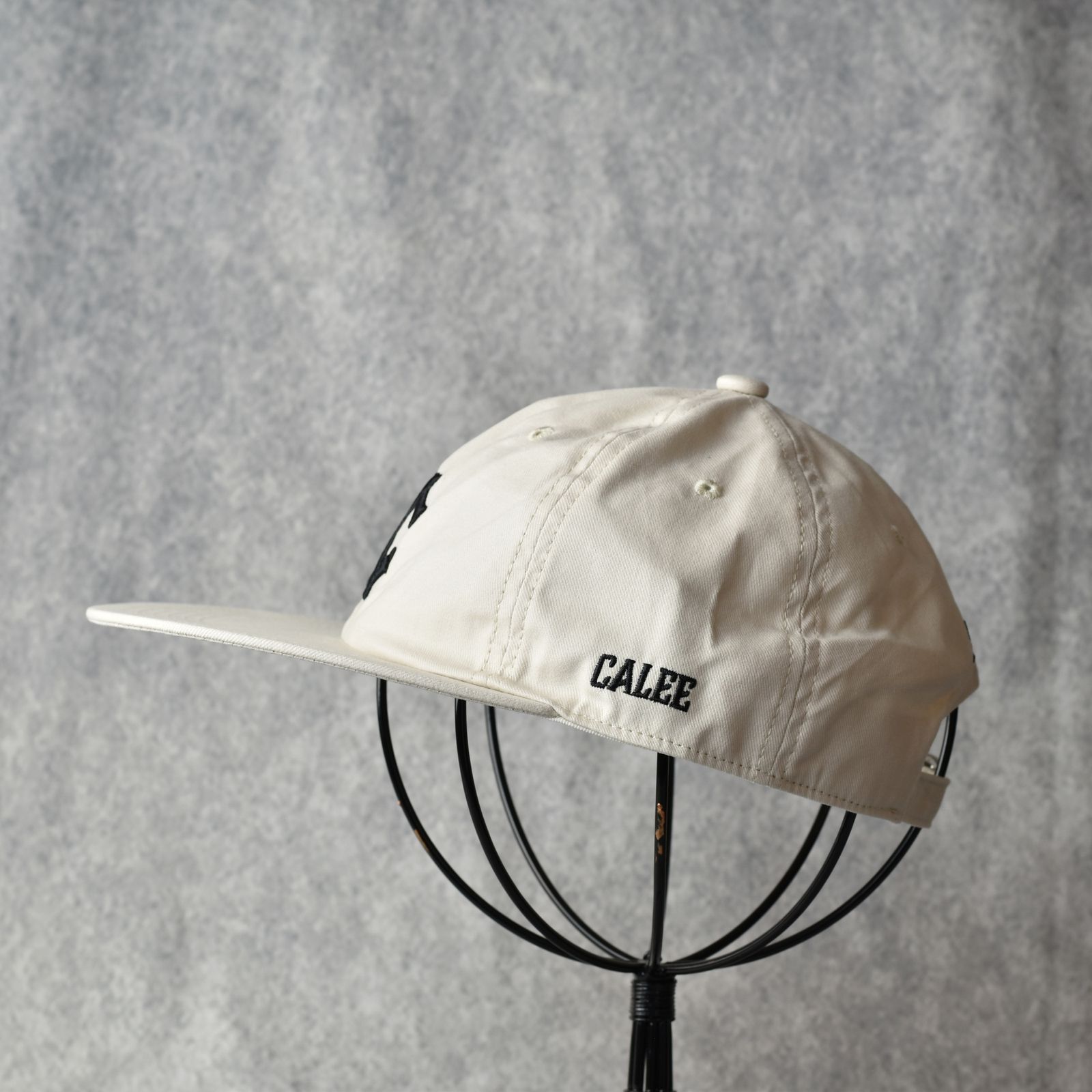 ★Wai Kei★ Multicolor MLTS Ball Cap Ivory YKBE01AC03-1 MLTSボールキャップ - WaiKei | 60% - アジアファッション通販
