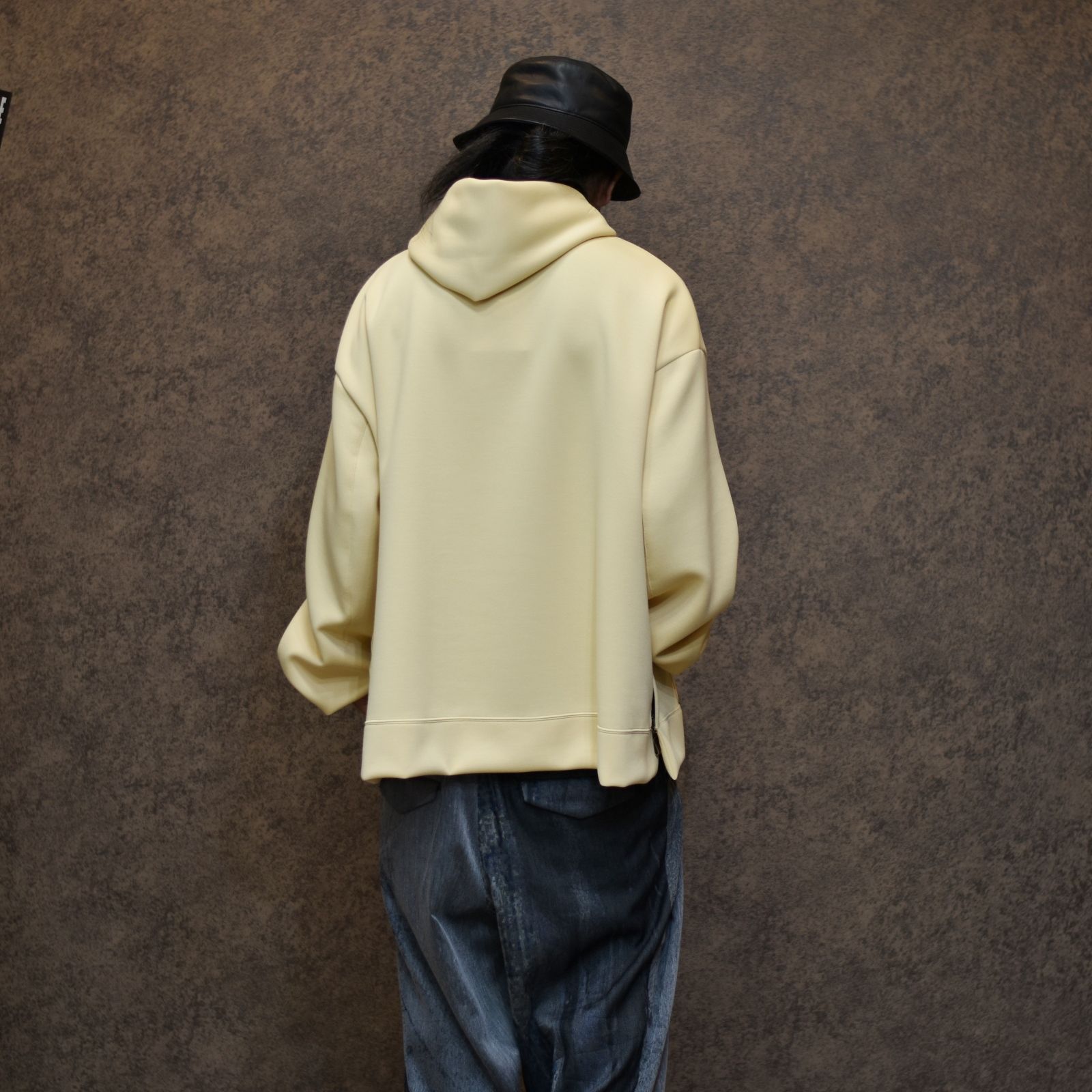 ジップベント フーディ / LB22SS-PK01-NM (PALE YELLOW)