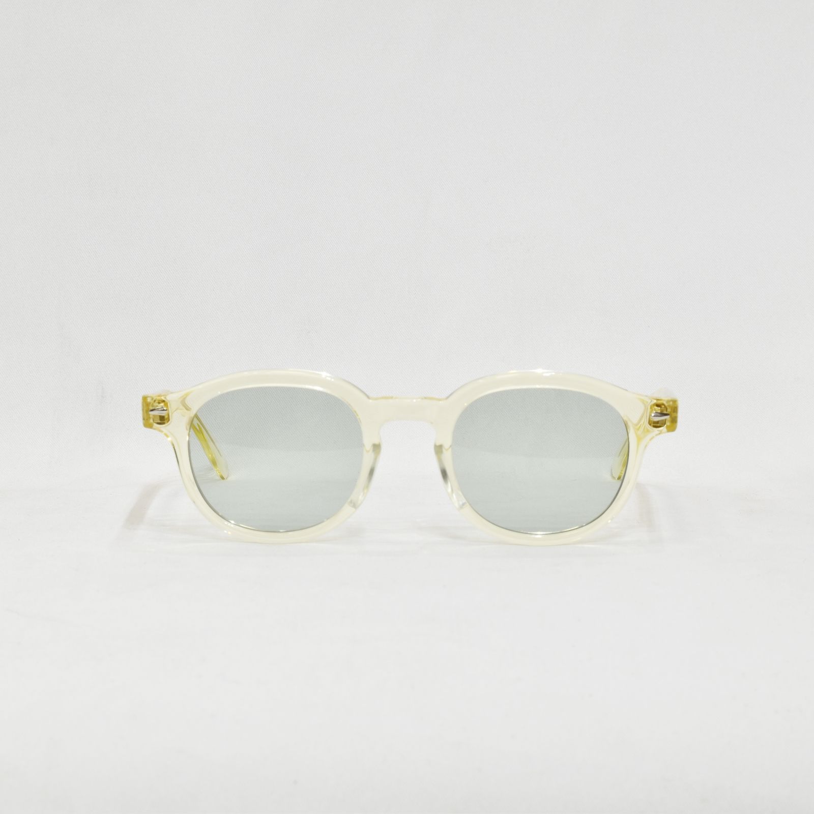 B/W TYPE GLASSES (CLEAR/GREEN)