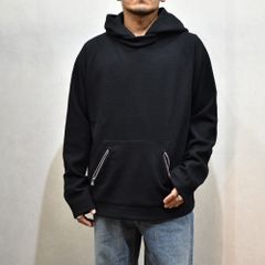 プルオーバー パーカー