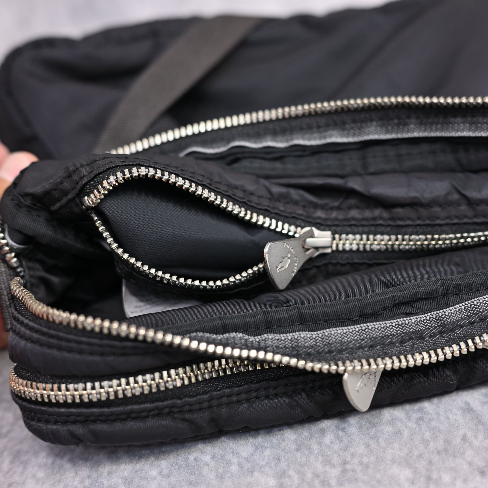 SUPER NYLON SIMPLE SHOULDER BAG (BLACK) / スーパーナイロン ショルダーバッグ （ブラック） PC-015-3075-10