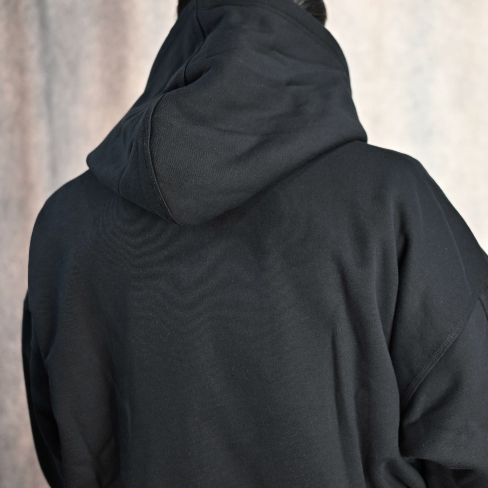 HOODIE SWEATSHIRT (BLACK) -  フーディー スウェット （ブラック） 1242-CS02-022