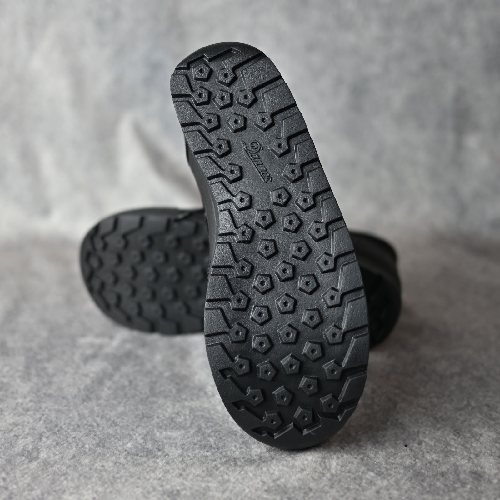 × Danner TRAINING SHOES  (BLACK) - ダナー トレッキングシューズ  （ブラック） TPES-SE01