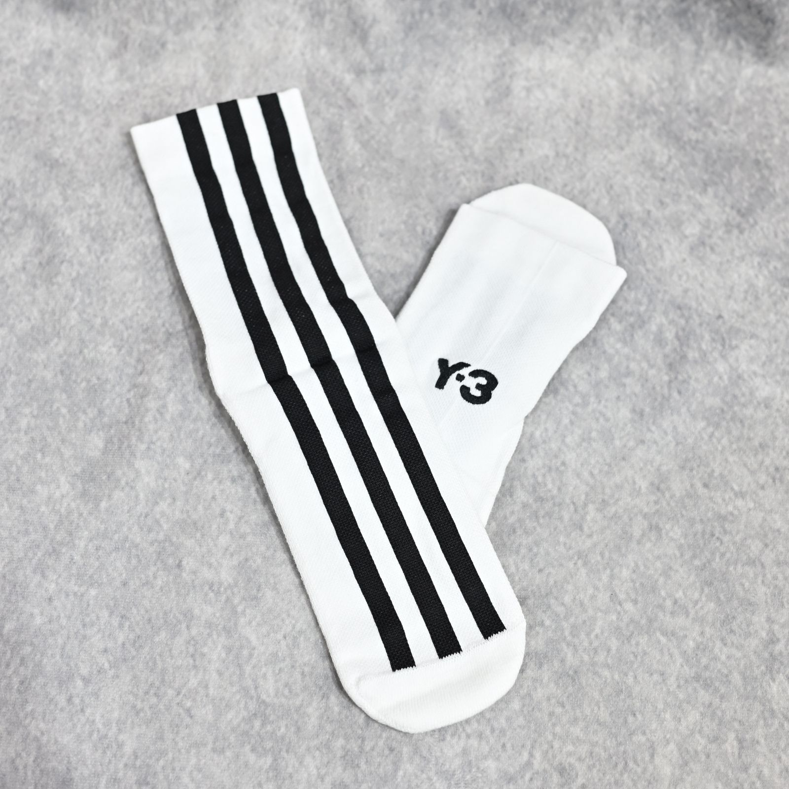 Y-3 STRIPES SOCK （WHITE） / ストライプ ソックス （ホワイト）IZ3172