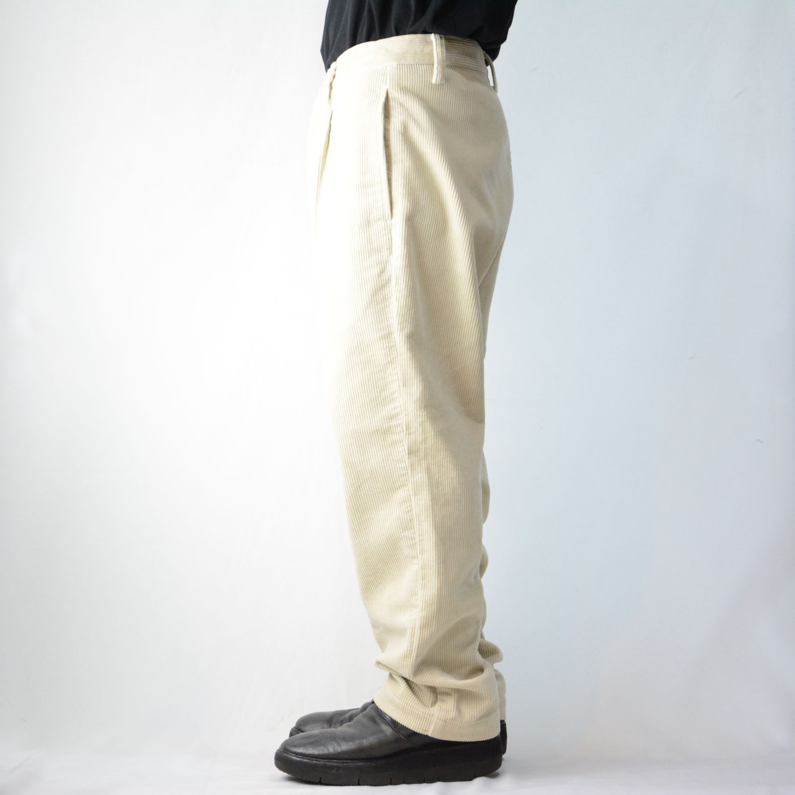 Porter Classic - CORDUROY STRAIGHT PANTS (OFF WHITE) コーデュロイ ストレートパンツ |  chord online store