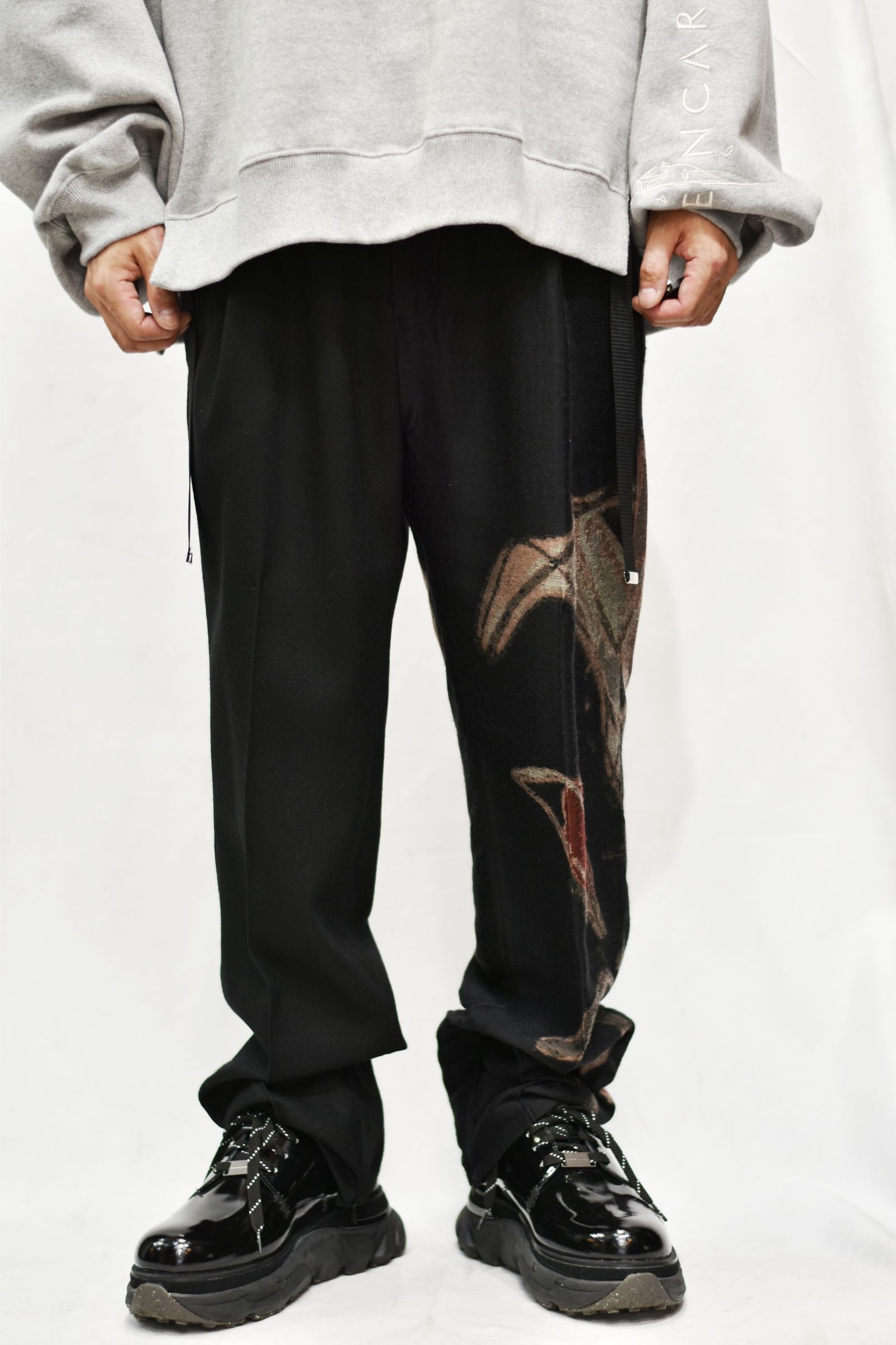 1タックストレートトラウザー / LB21FW-PT01-JQ (BLACK×CANNA)
