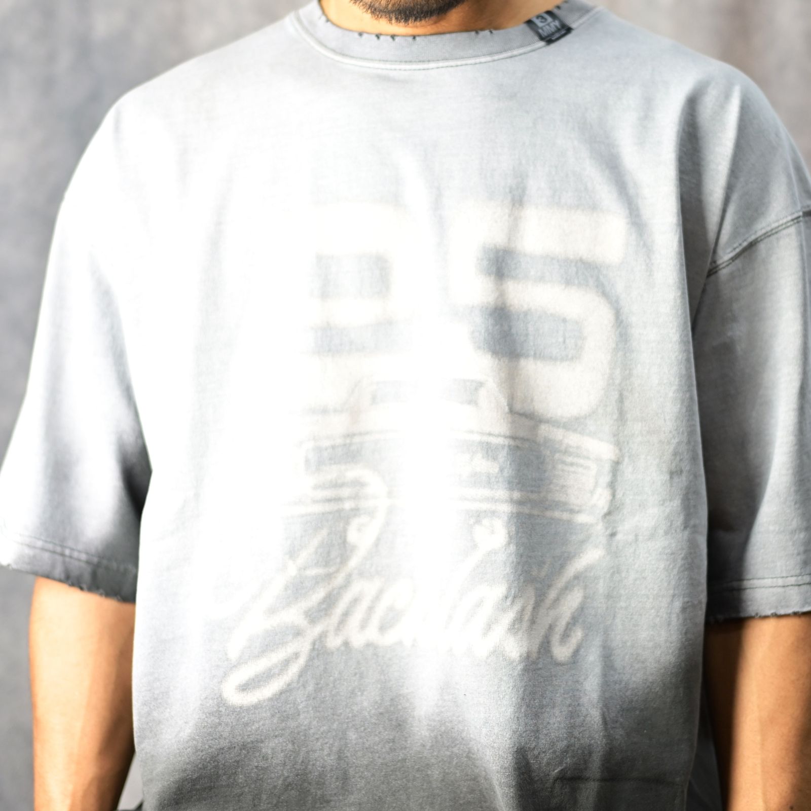 ［25周年記念］ × Maison MIHARA YOSUHIRO 硫化染めTシャツ （BEIGE / ベージュ） MB-25-SH-03C