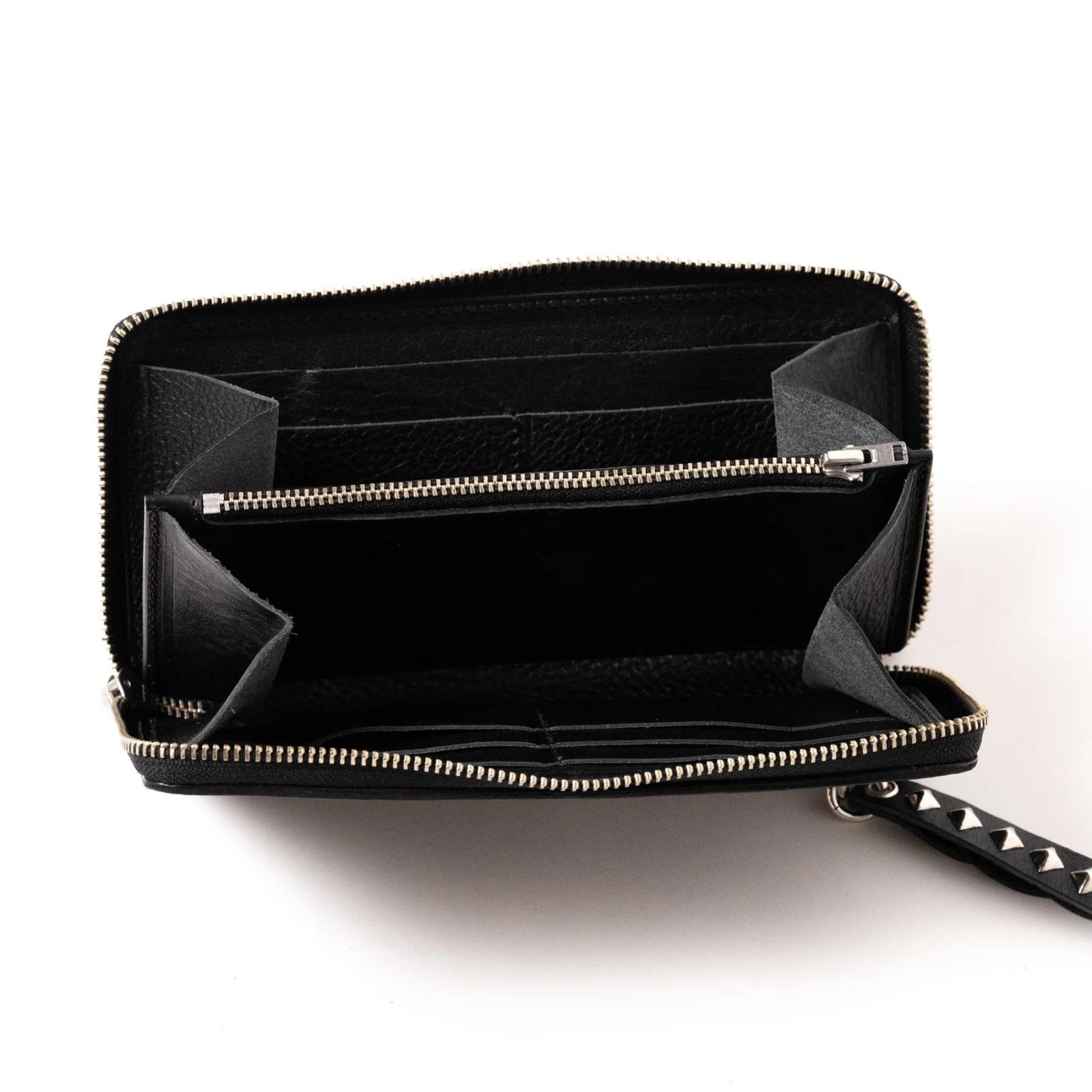PLANE LEATHER ROUND TYPE ZIP LONG WALLET ＜STUDS CHARM＞ (BLACK) / ラウンドジップ 長財布 <スタッズチャーム>
