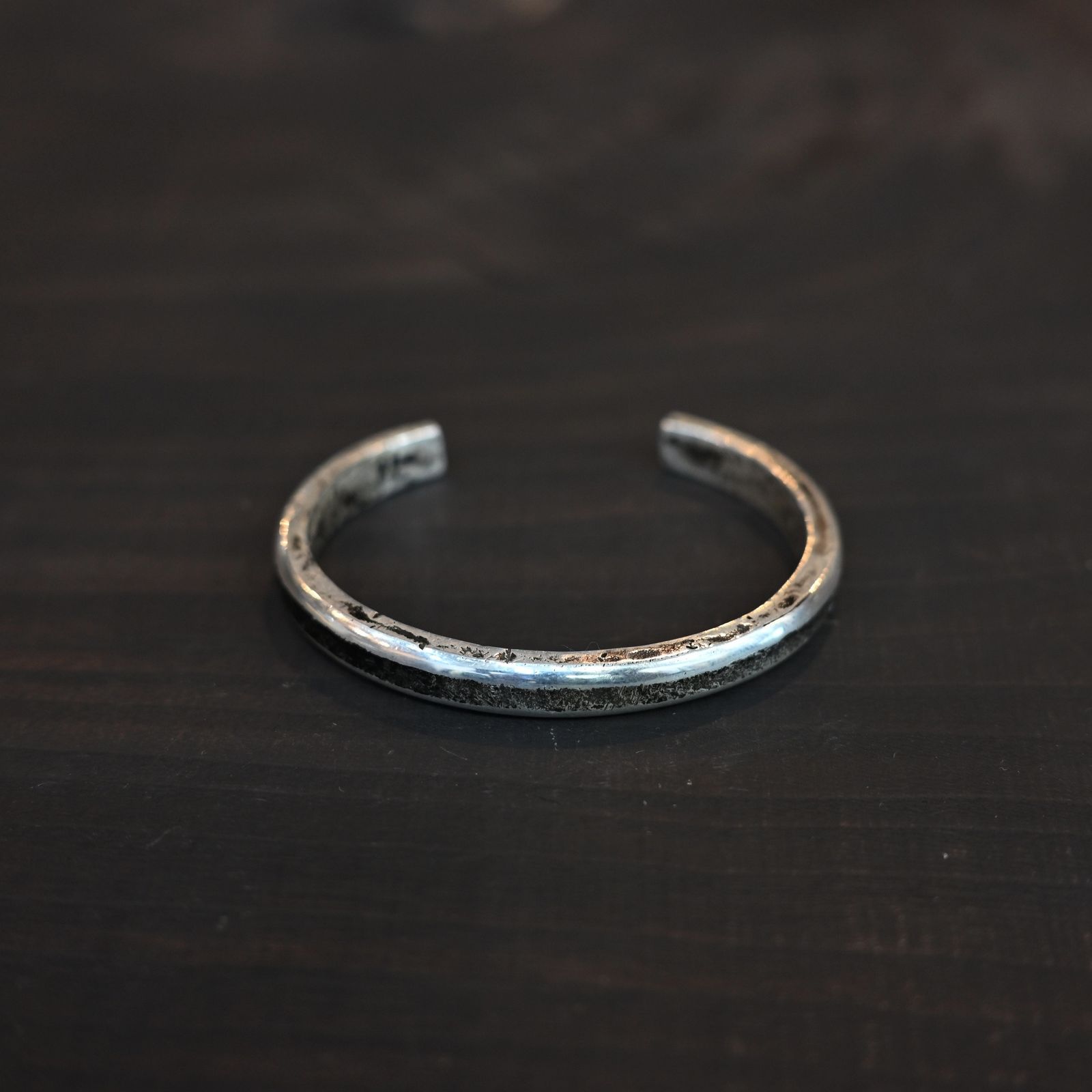 ROUND BANGLE MID｜ SILVERS 純銀