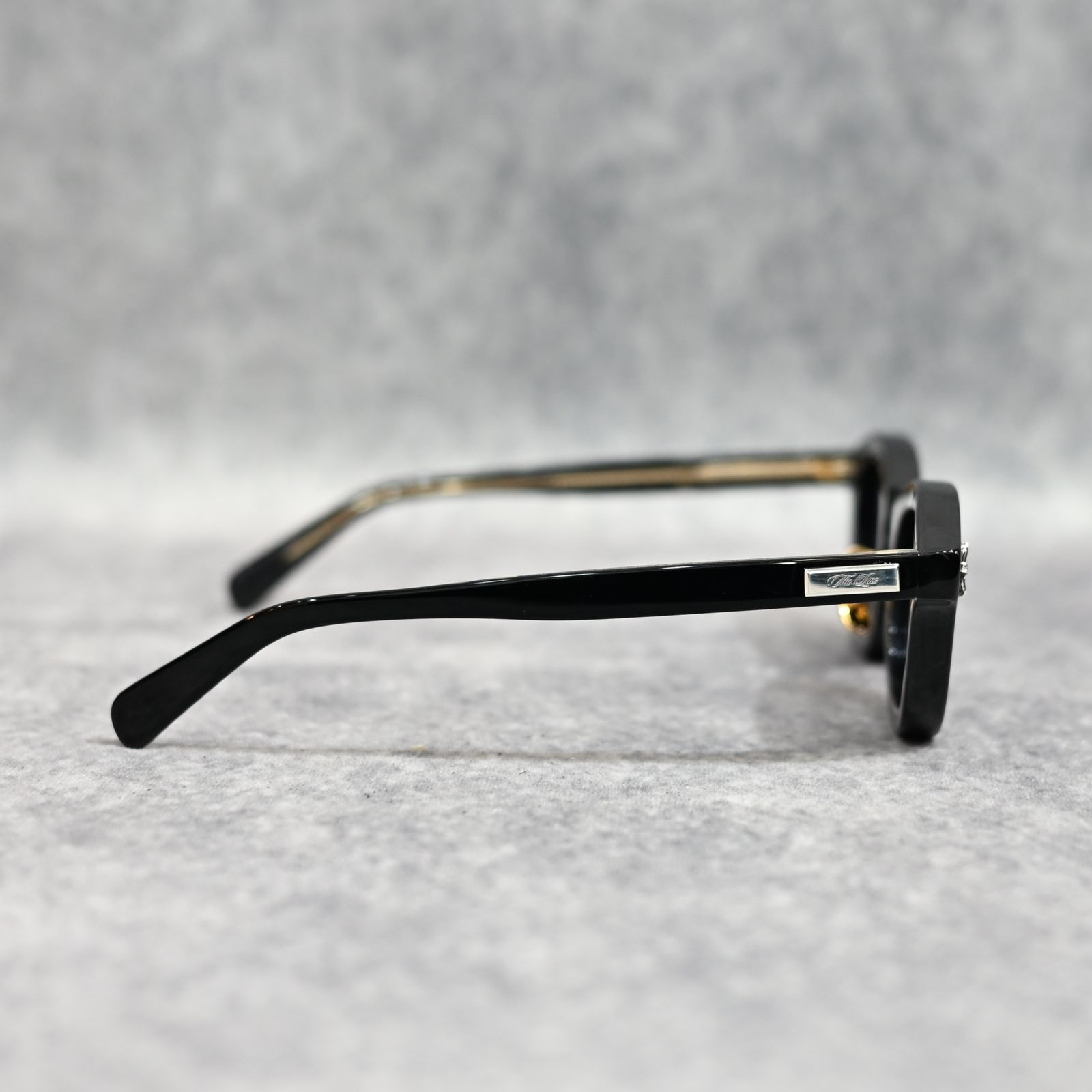 THE LINE × CASABLANCA サングラス タイプ 2 （BLACK×SMOKE / ブラック×スモーキー） CAS-02