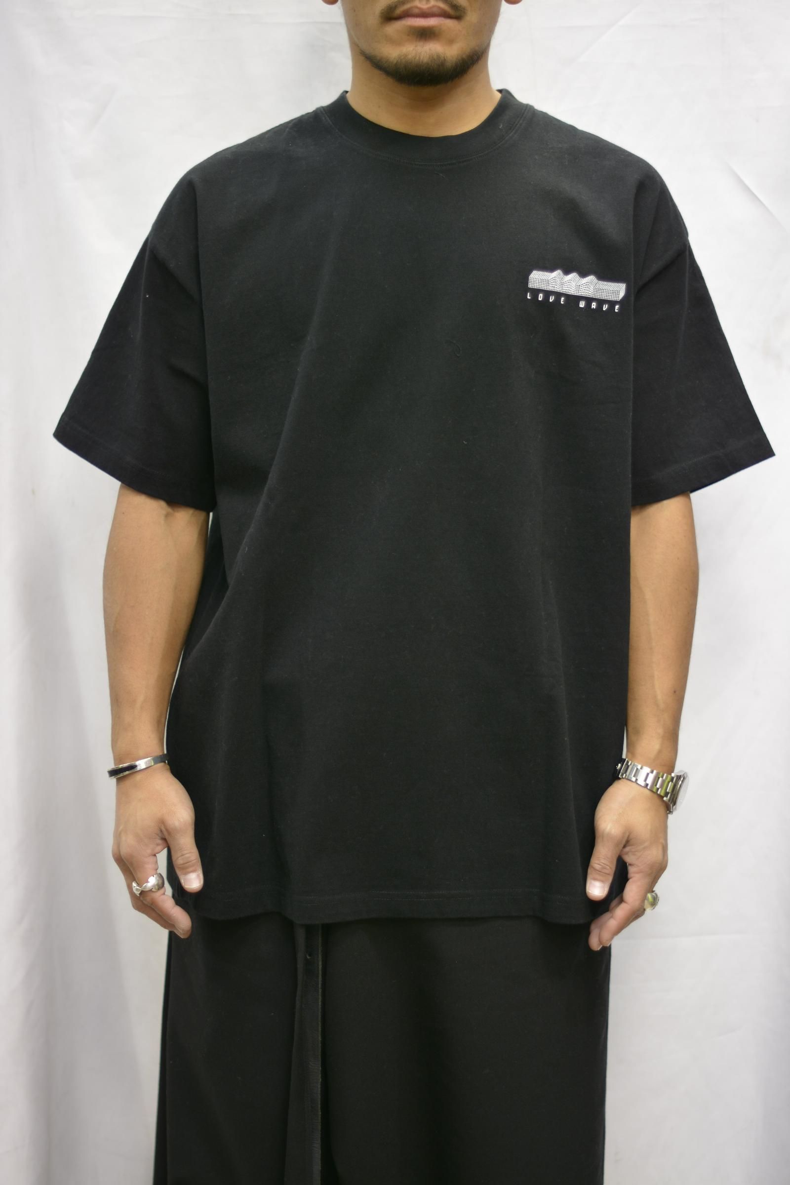 Love Wave Tee