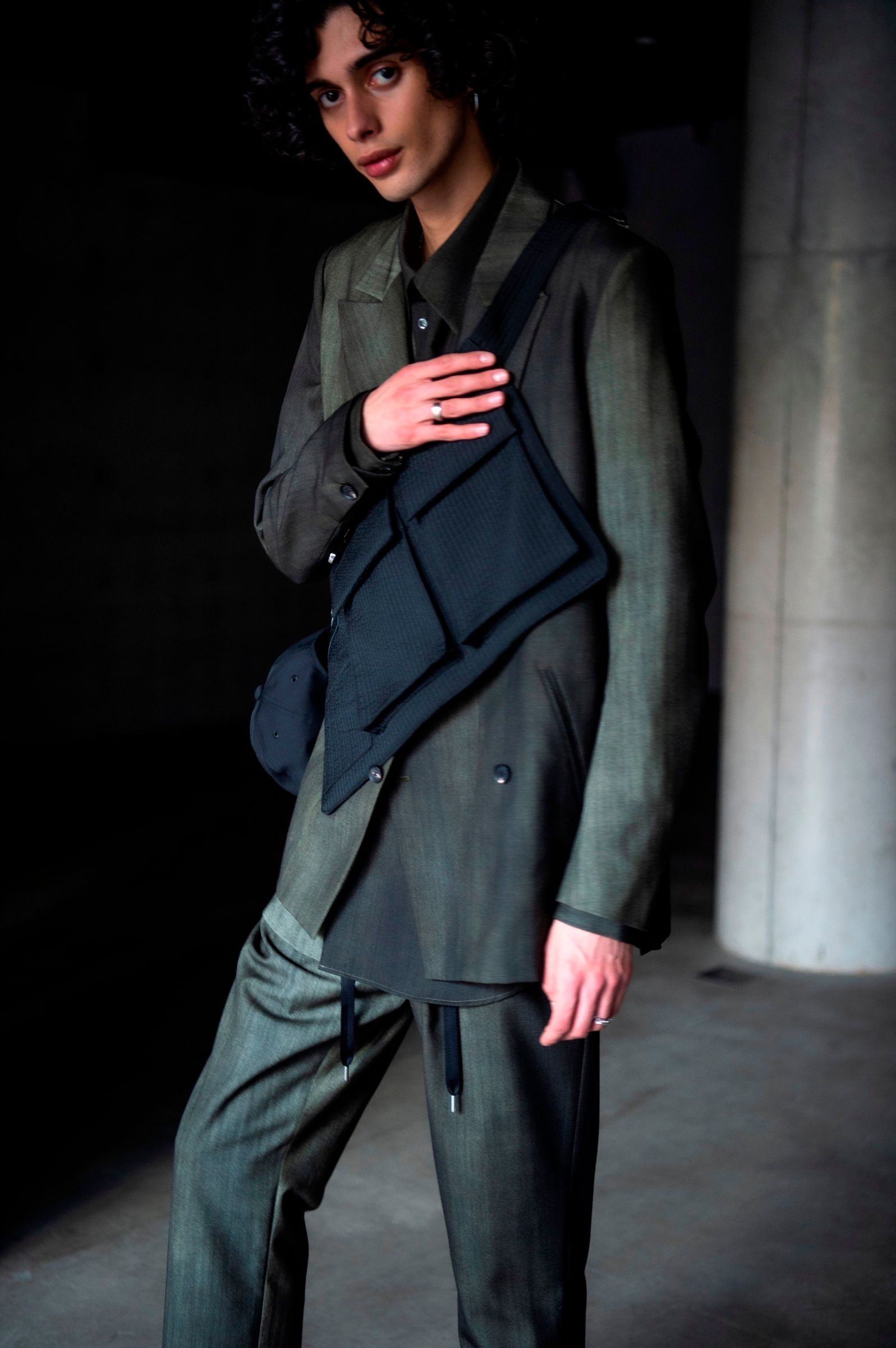 アトリエサロンバッグ / LB21FW-AC01-WR (BLACK)