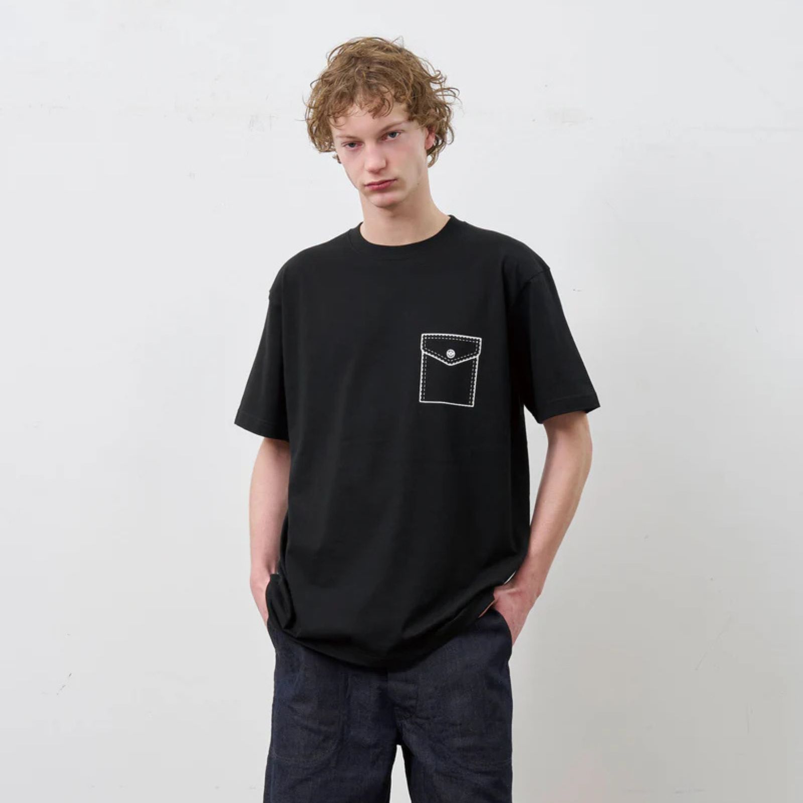 Y1935 FAKE POCKET TEE （BLACK）｜ フェイクポケット プリント Tシャツ （ブラック） 602-261-16