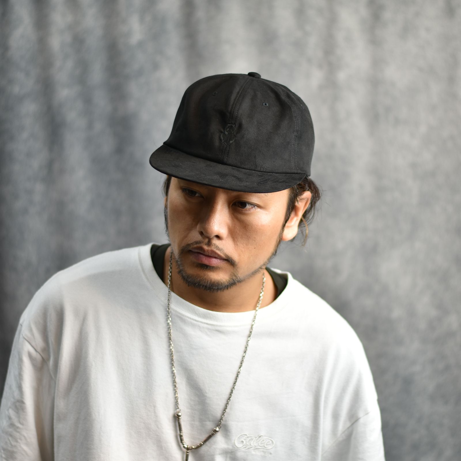 FAUX SUEDE CAP (BLACK) / フェイクスエード浅型キャップ
