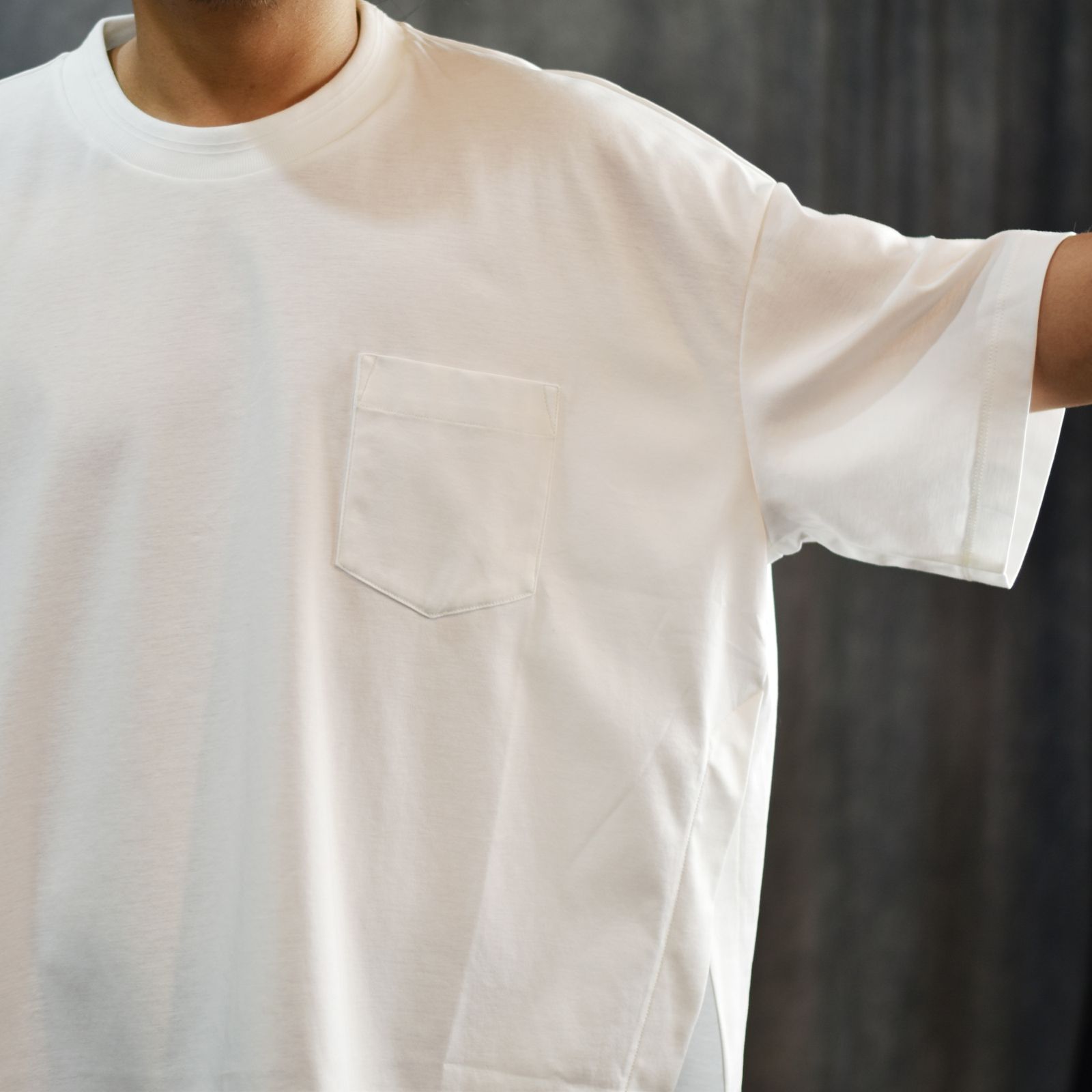 サイドベンツポケットTシャツ (WHITE) / LB25SS-TE09-PLN