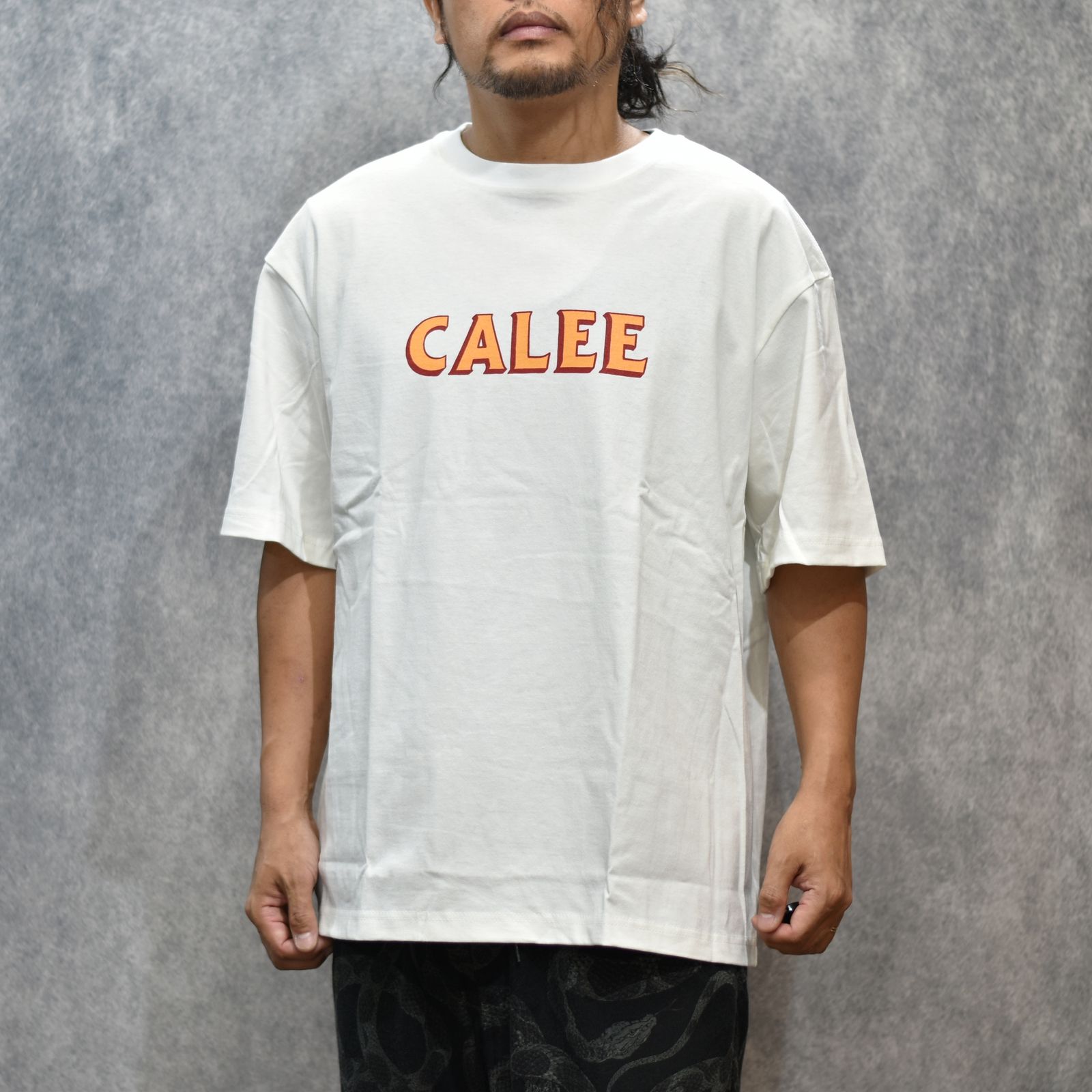 VINTAGE TYPE SYNDICATE RETRO GIRL TEE ＜NATURALLY PAINT DESIGN＞ (WHITE)｜ワイドシルエット プリントTシャツ｜CL-25SS007NT