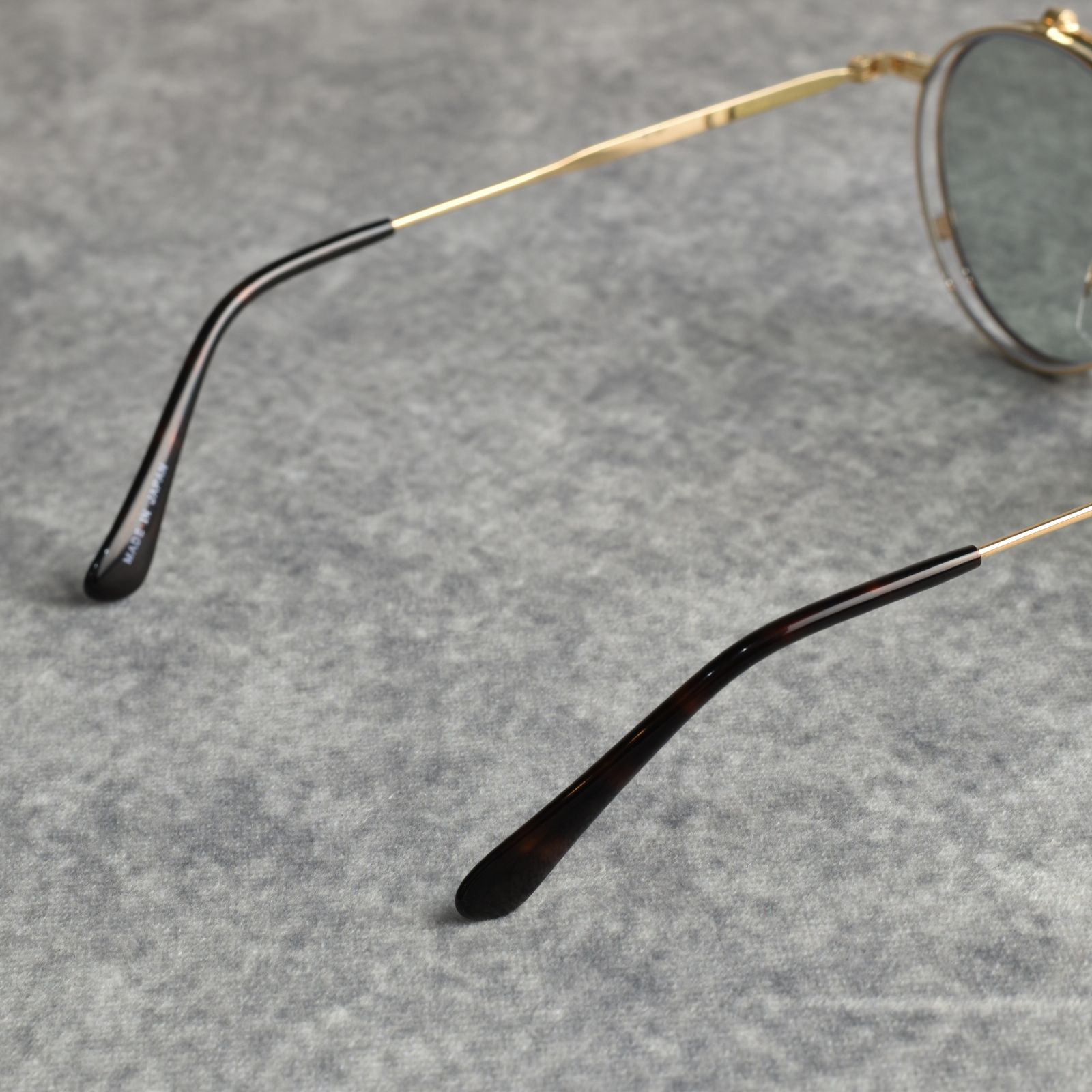 FLIP UP TYPE CIRCLE METAL GLASSES (GOLD/GREEN) / フリップアップタイプ サークルメタル サングラス