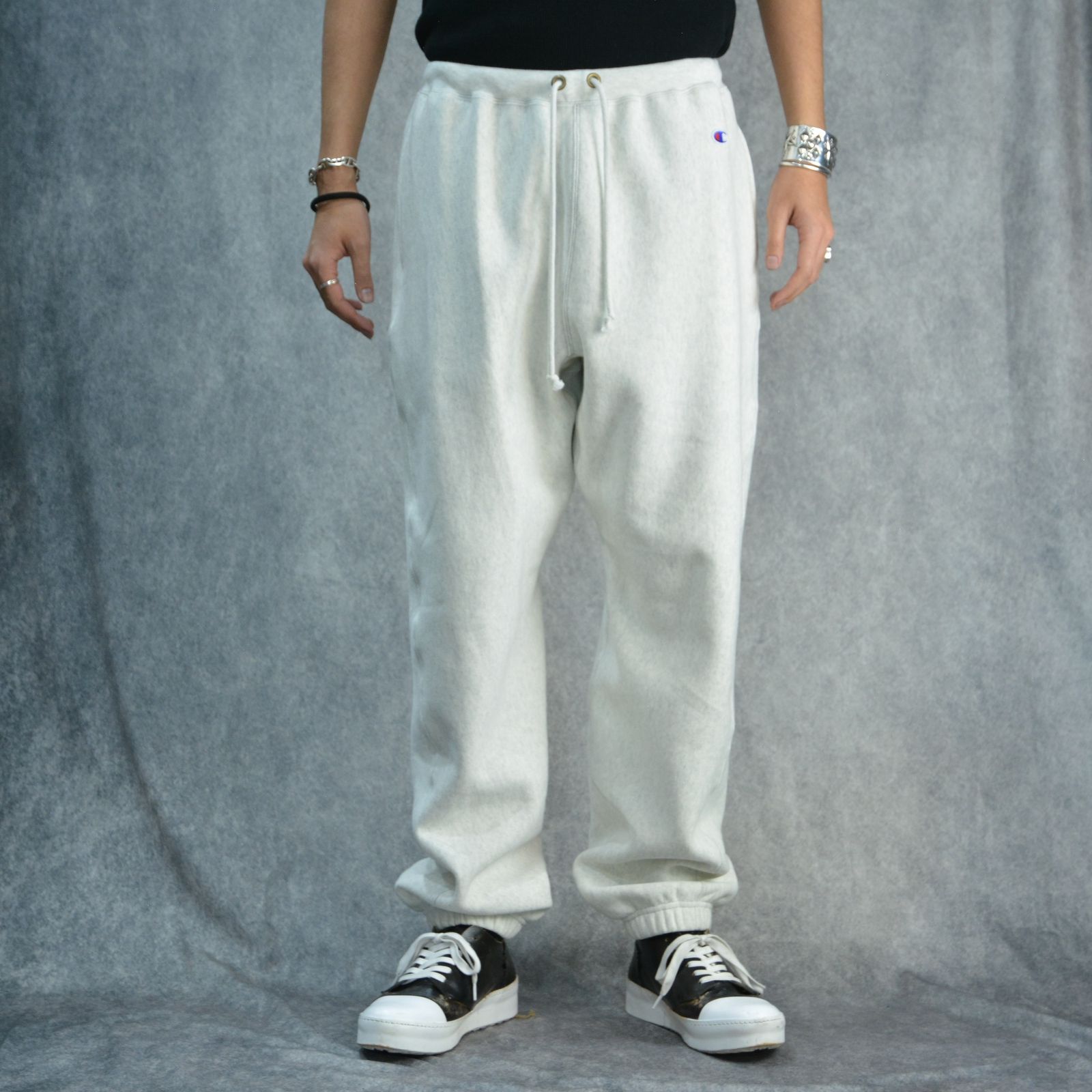 × Champion SWEAT PANTS （OATMULE） / チャンピオン スウェットパンツ (オートミュール）