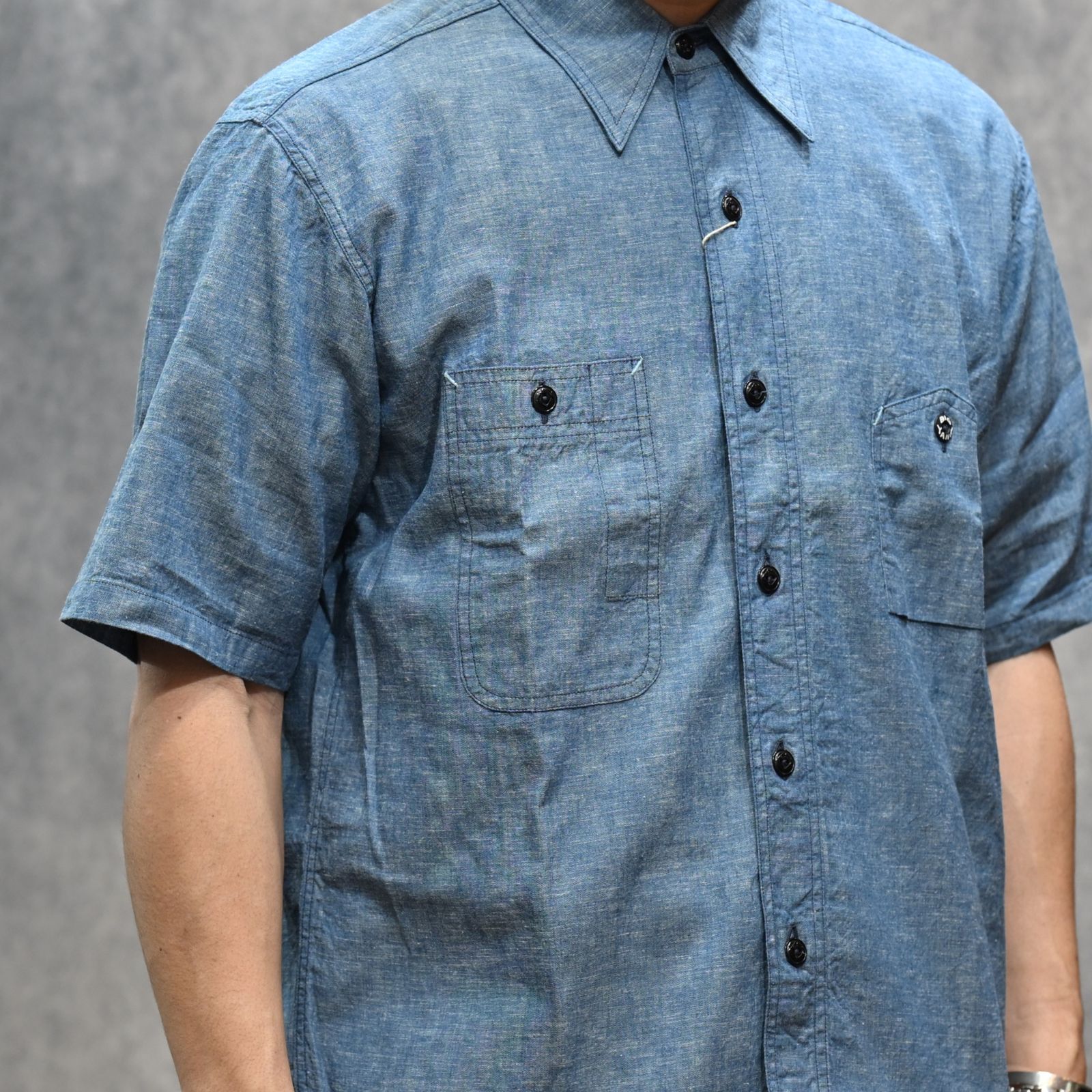 Y1942 S-SLEEVE CHAMBRAY SHIRT （INDIGO）｜シャンブレー 半袖シャツ （インディゴ）