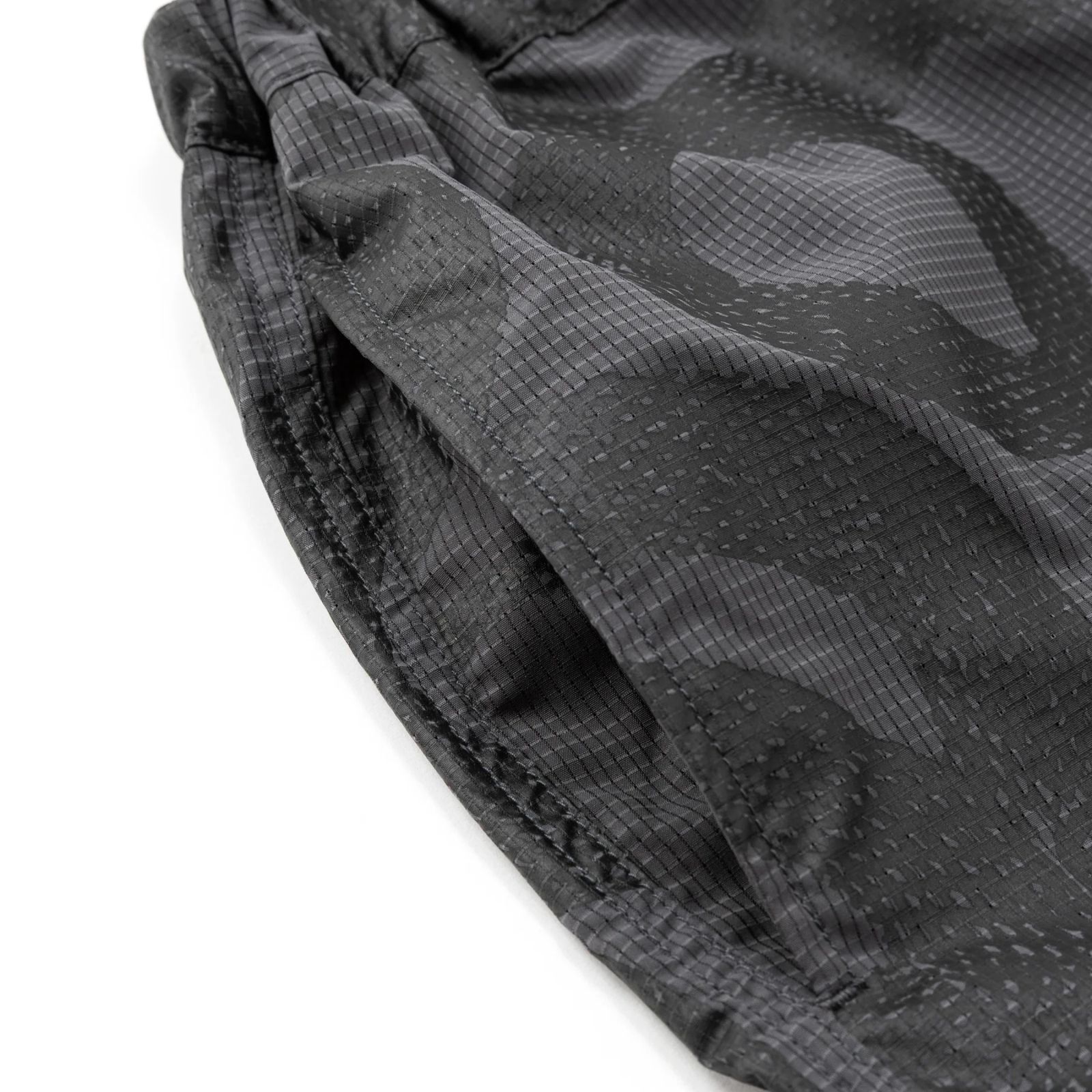 DOTAIR®︎ SNAKE PATTERN EASY SHORTS (CHARCOAL)｜スネーク総柄 イージーショーツ｜CL-26SS006ULT