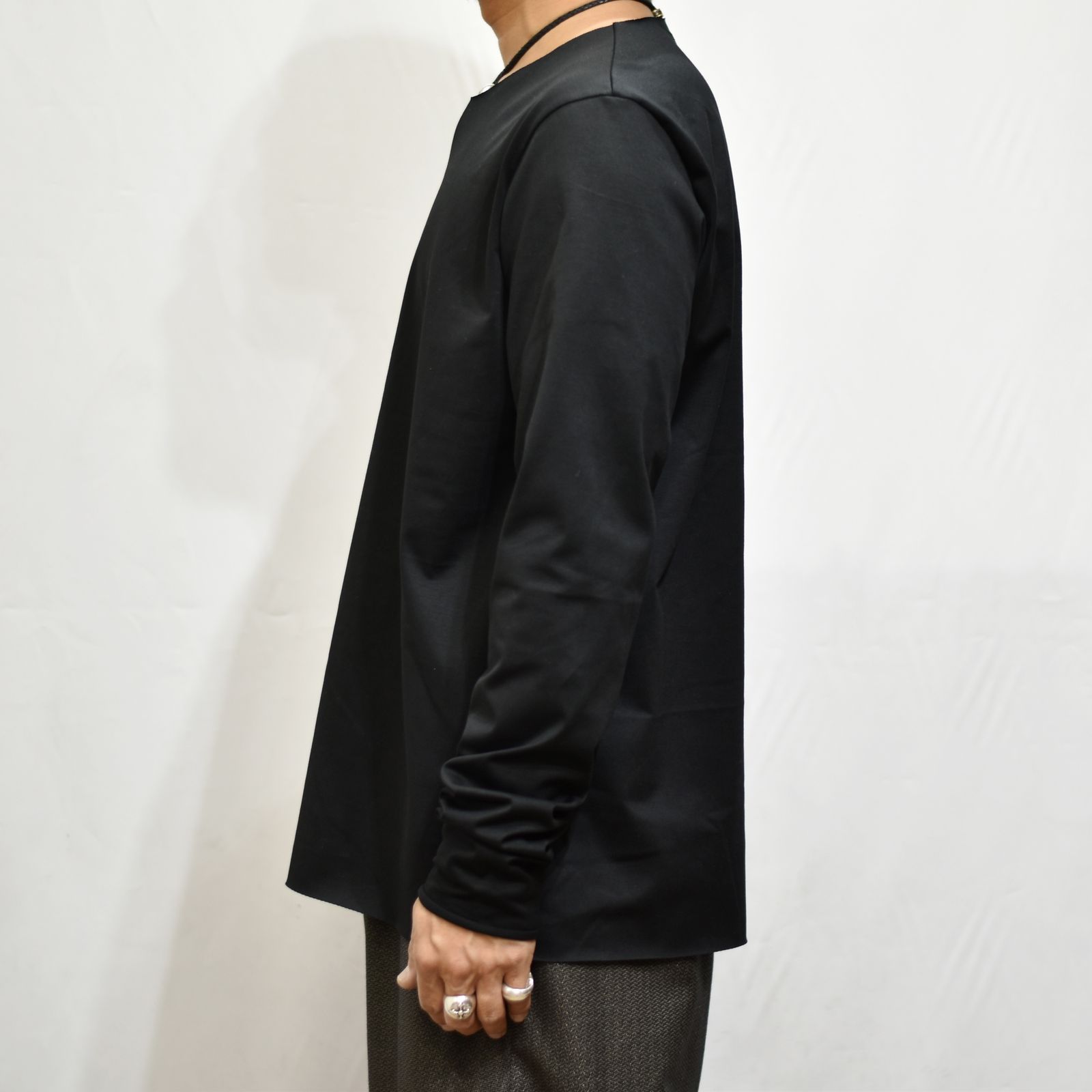 sumire pullover ver. long sleeve (black)