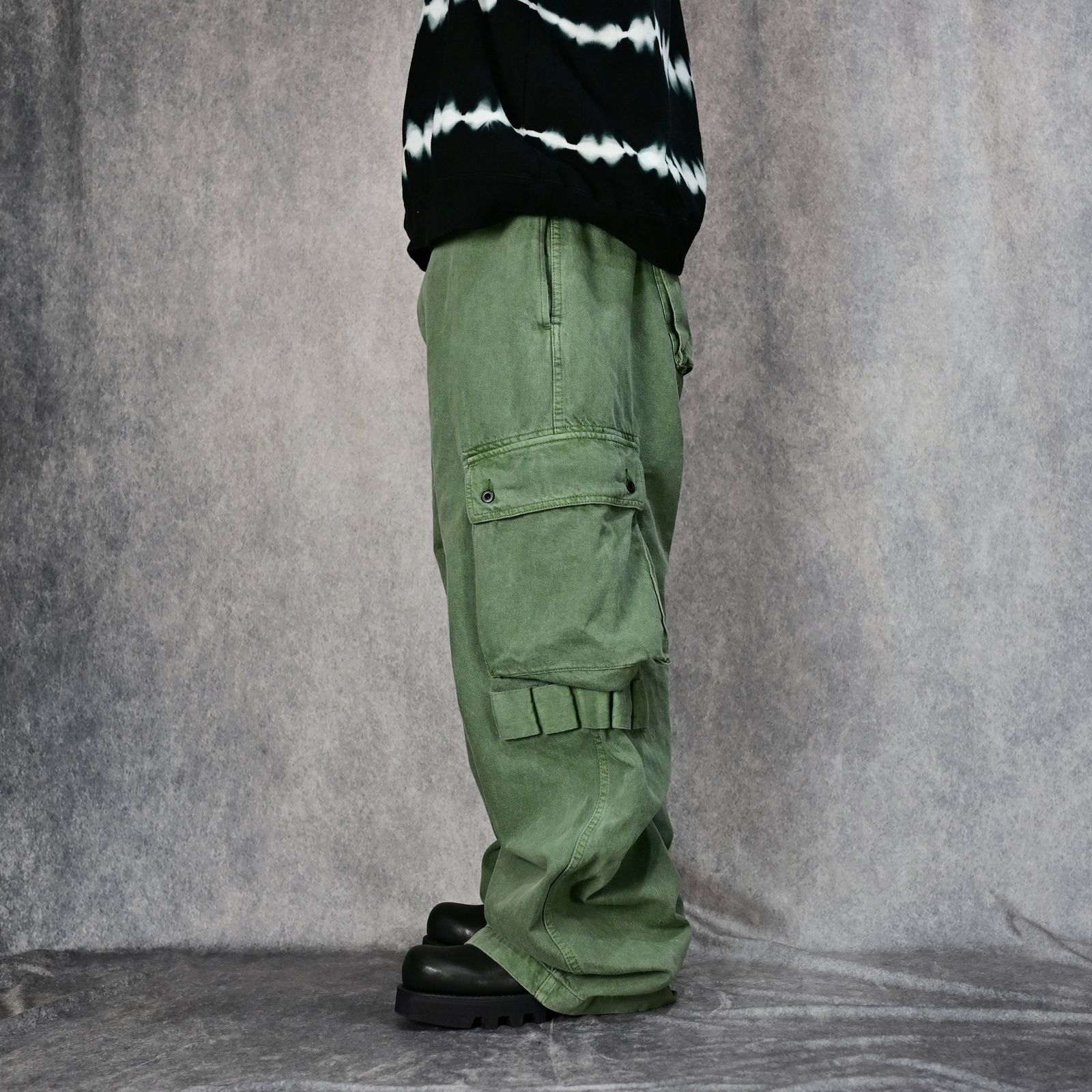 Supreme カーキ　ワークパンツ　カーゴデニム Supreme2014カーゴパンツ カーキ - メルカリ