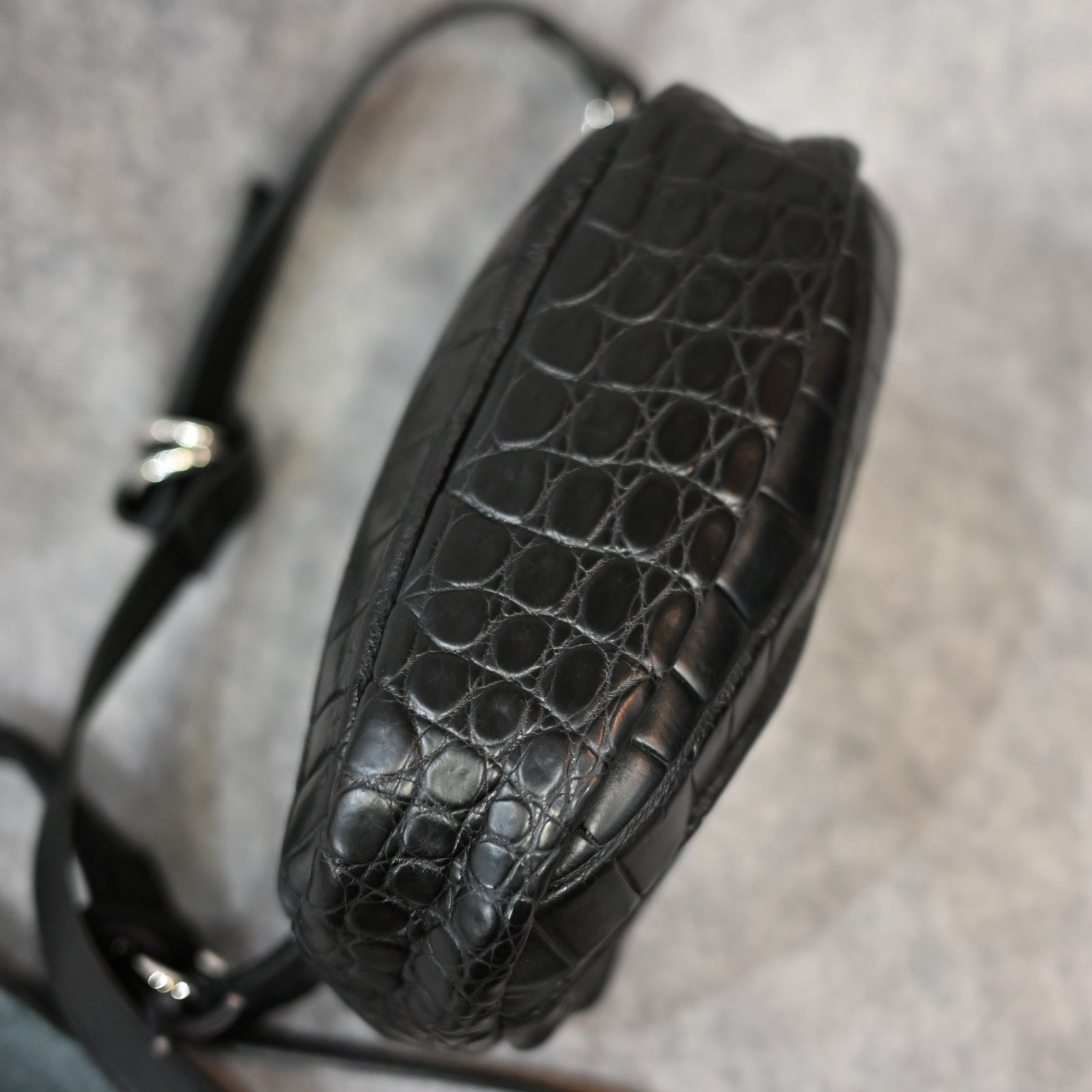 The Line クロコダイル ポーチバッグ （BLK / ブラック） T-258