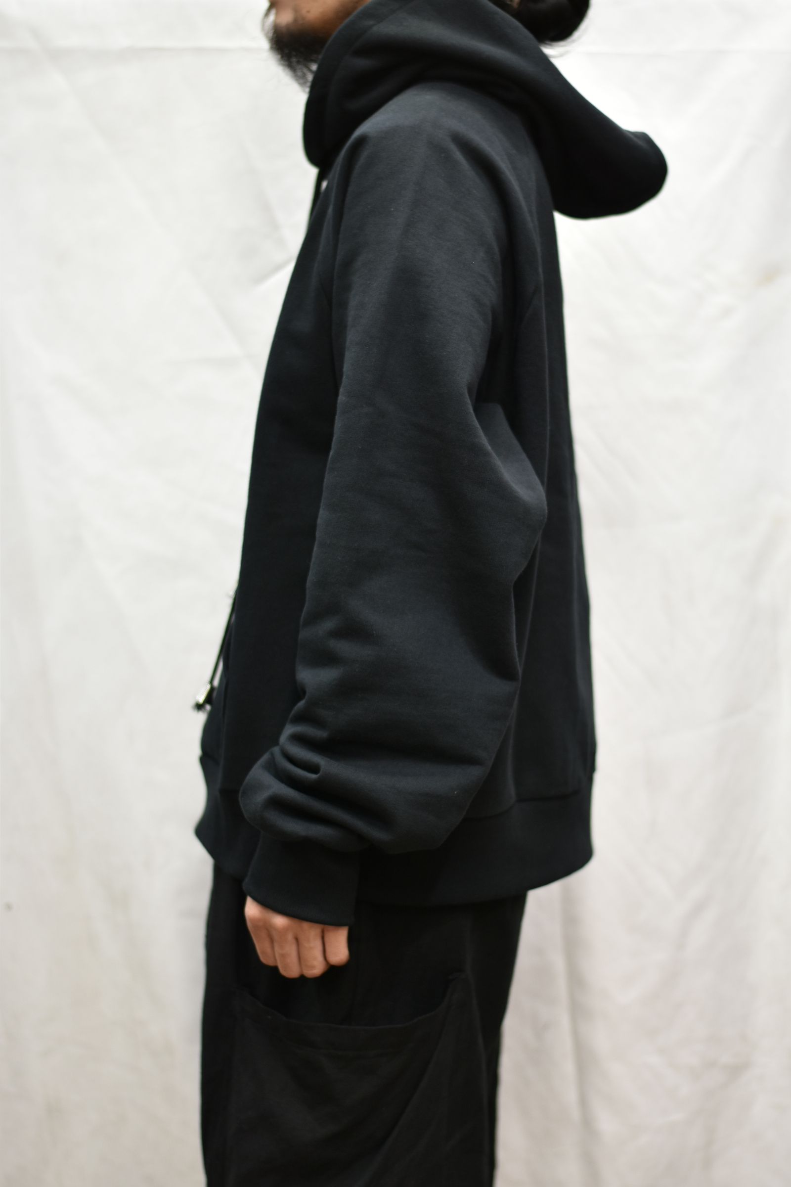 COTTON HOODED SWEATER 'BRAIN (BLACK)