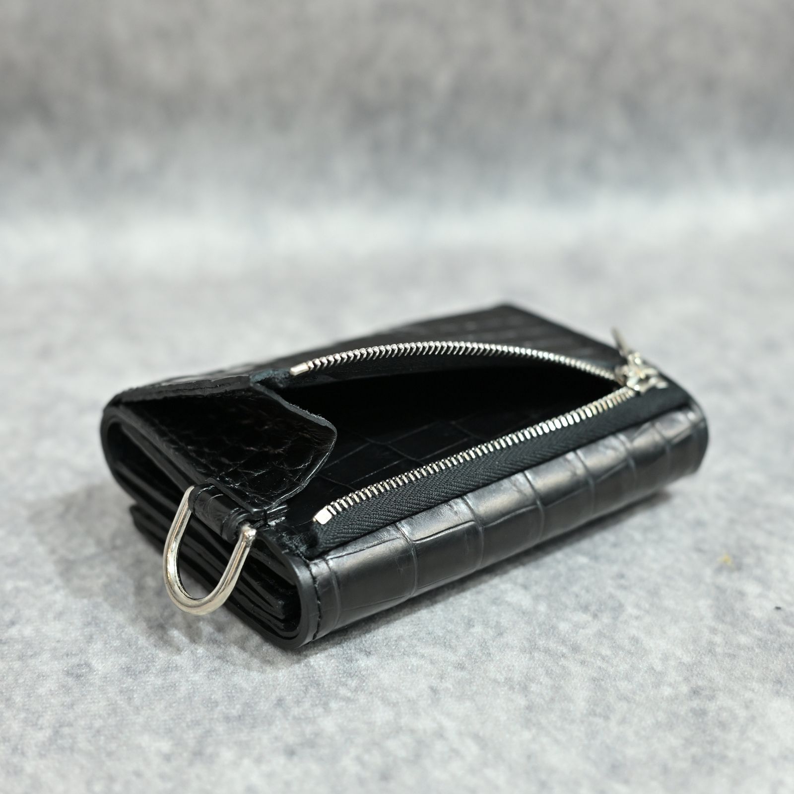 クロコ 札入れ 三つ折り財布 （BLACK）｜383-08