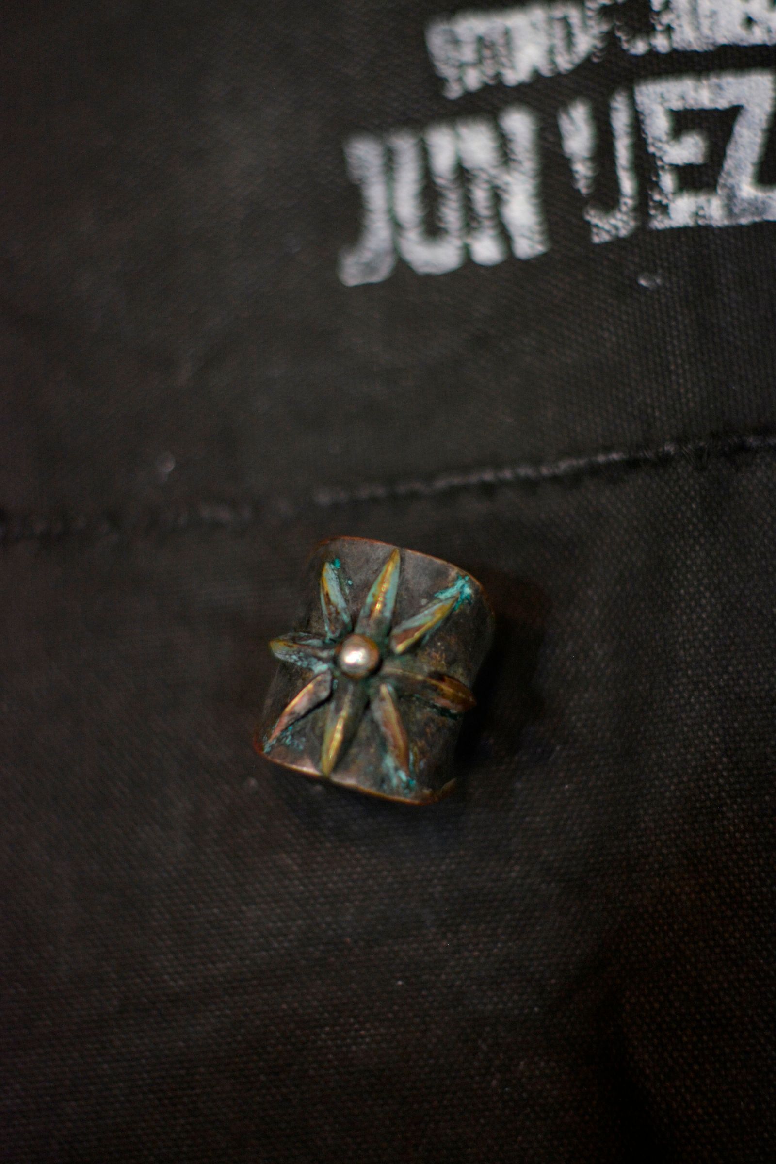 "GLORY RING"