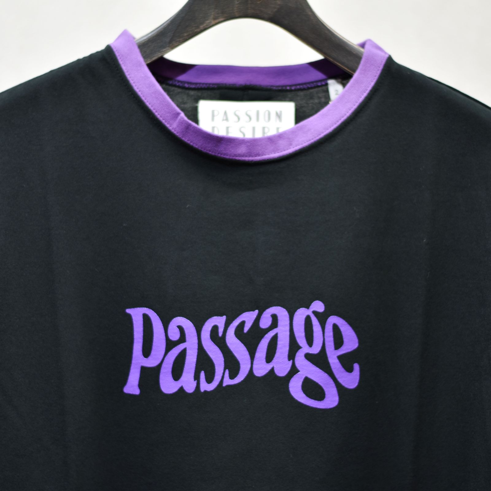 TRIM T-SHIRT ’PASSAGE (BK)
