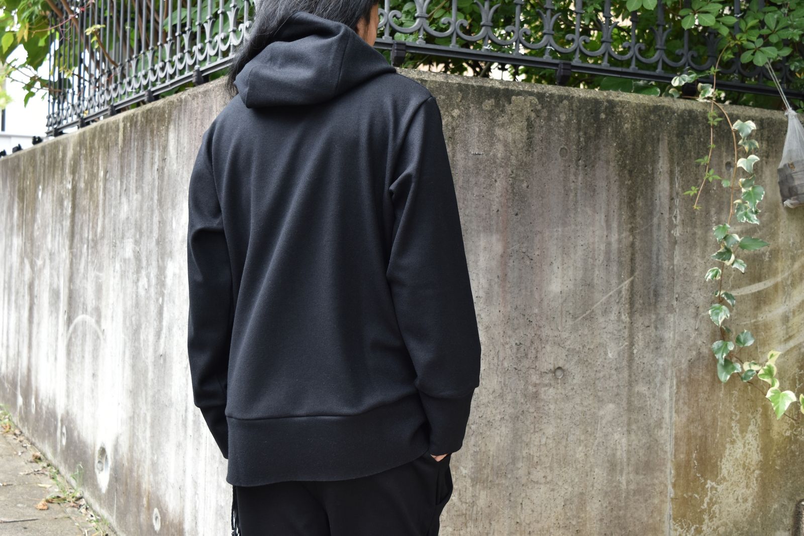 kujaku】 sarusuberi hoodie | chord online store