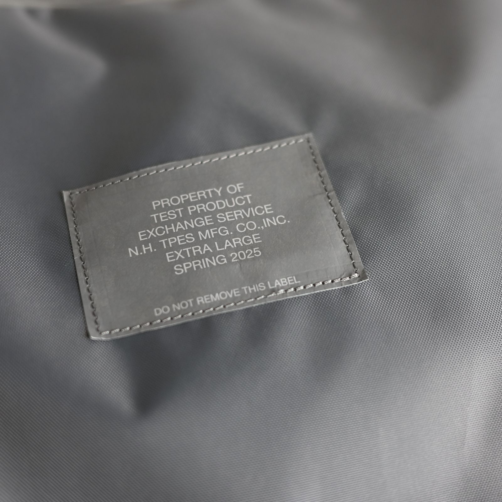 POUCH WITH STRAP （GRAY） / ファスナー ポーチ バッグ （グレー） / 9251-AC02