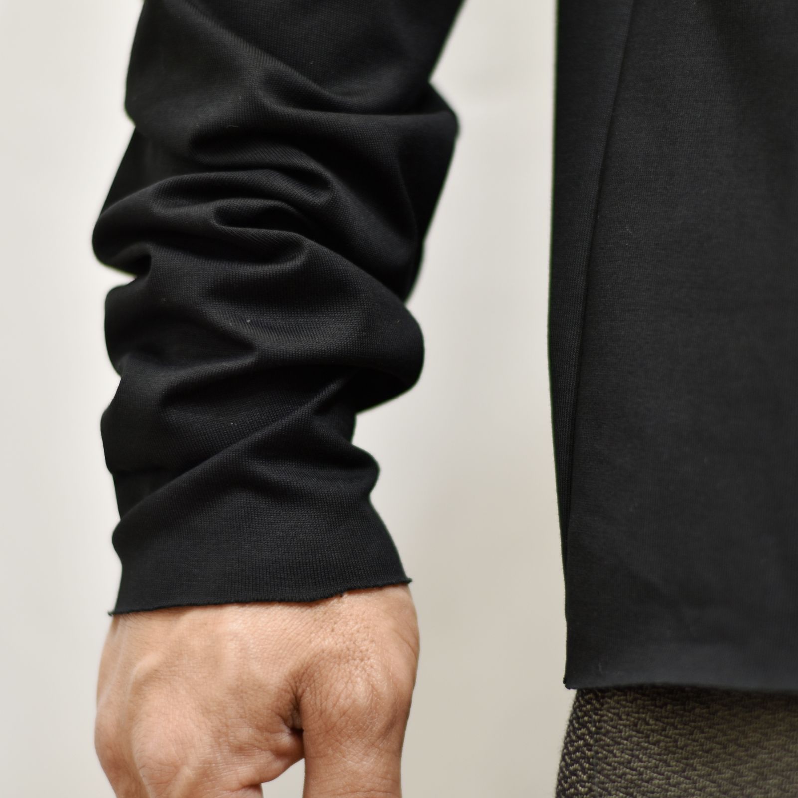 sumire pullover ver. long sleeve (black)