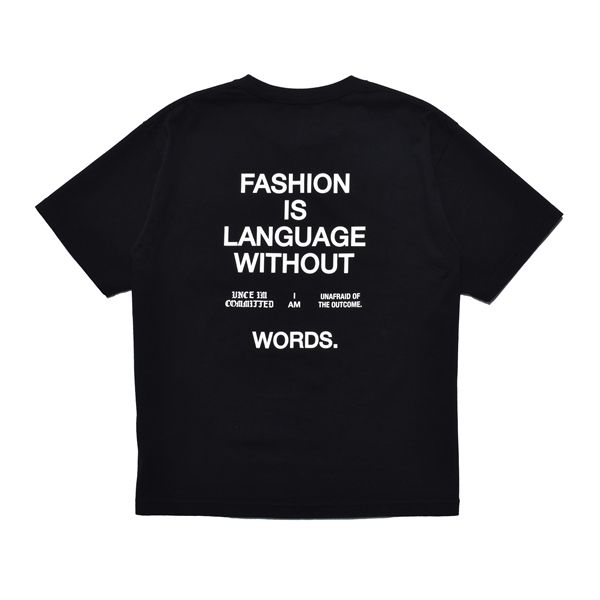 FASHION IS LANGUAGE TEE （BLK） プリント Tシャツ （ブラック）｜MDFBF08401