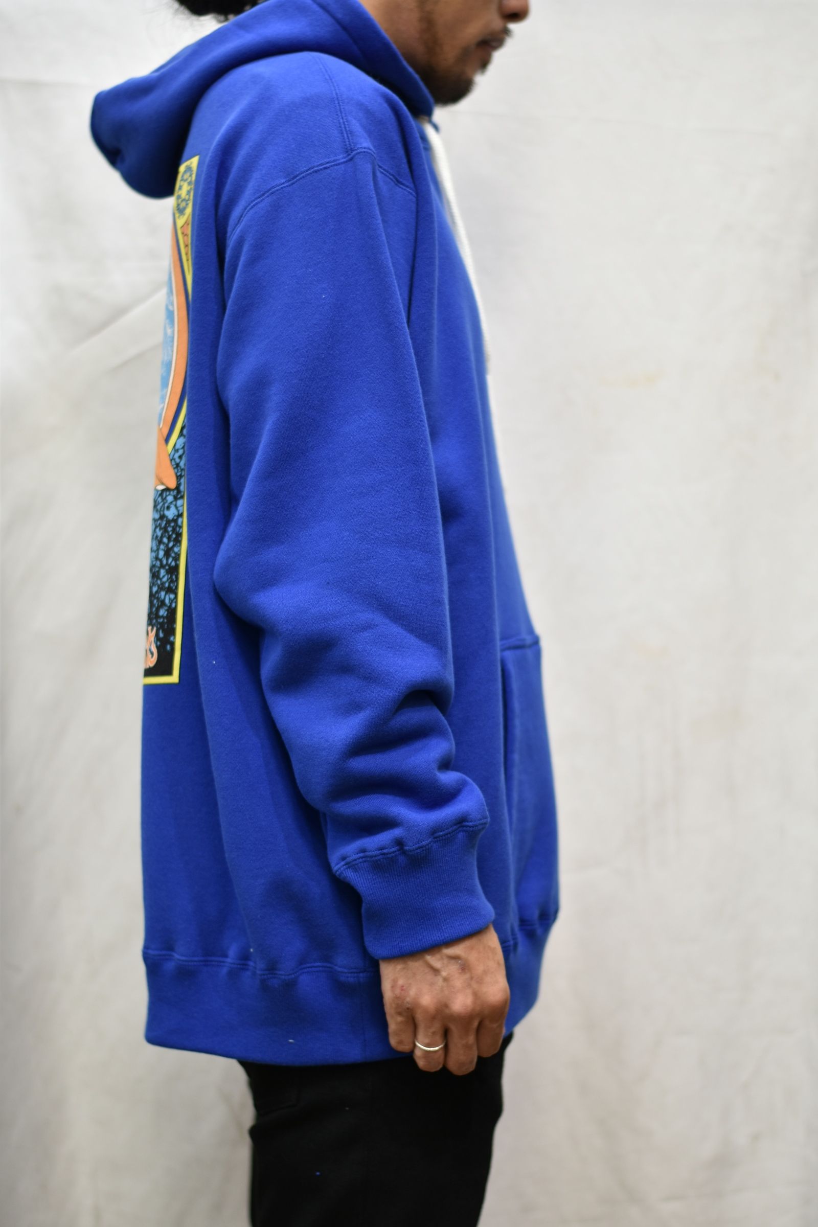 PROVOCATION FOR WORLD PULLOVER PARKA (BLUE)