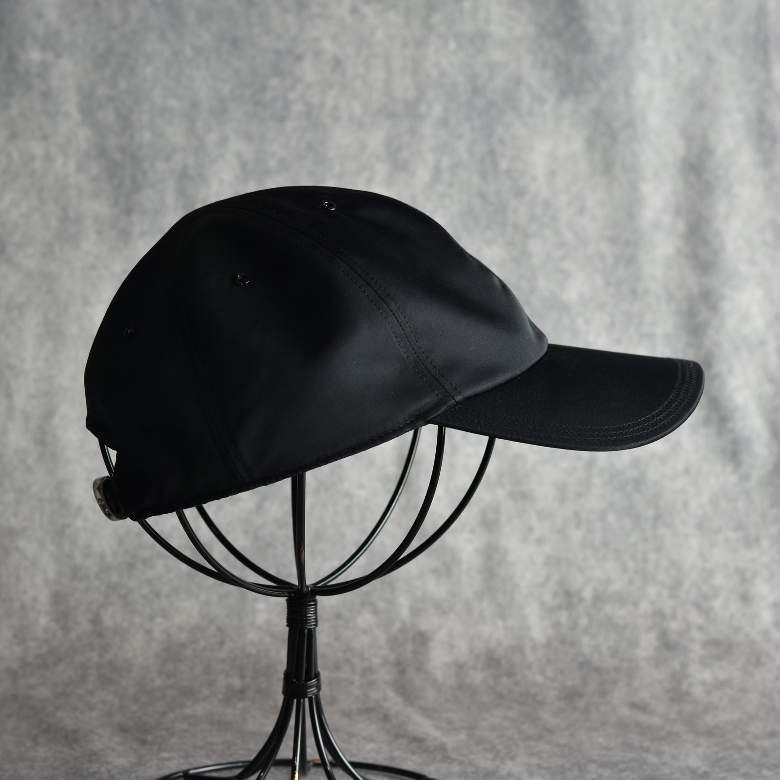 Nylon Twill Curved Visor Cap "MALBEC" (BLACK) / ナイロン キャップ